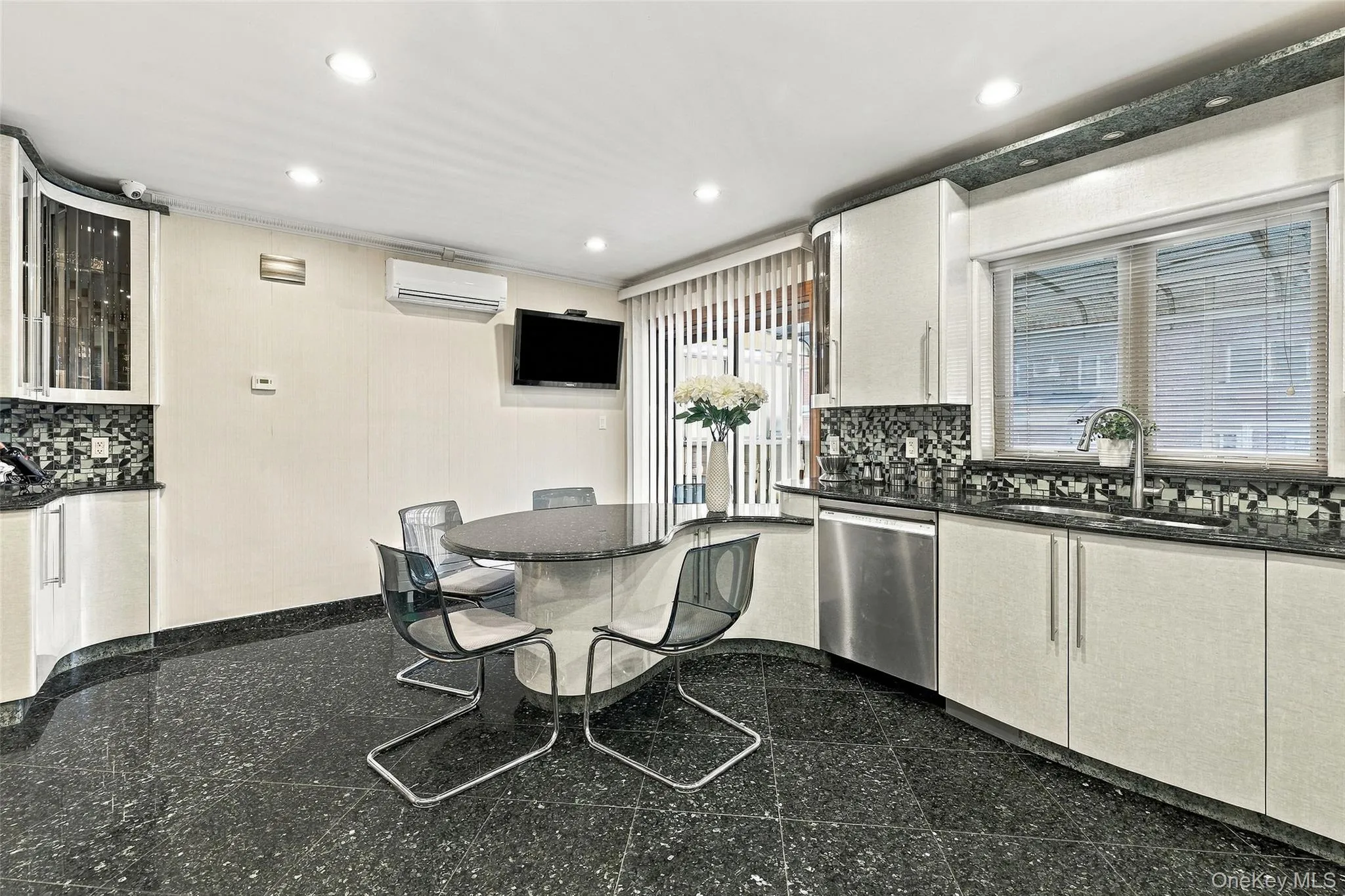 99-53 65th Road, New York, NY, 3 Bedrooms Bedrooms, 9 Rooms Rooms,2 BathroomsBathrooms,Residential,For Rent,65th,0,999000 99-53 65th Road, New York, NY, 3 Bedrooms Bedrooms, 9 Rooms Rooms,2 BathroomsBathrooms,Residential,For Rent,65th,0,999000