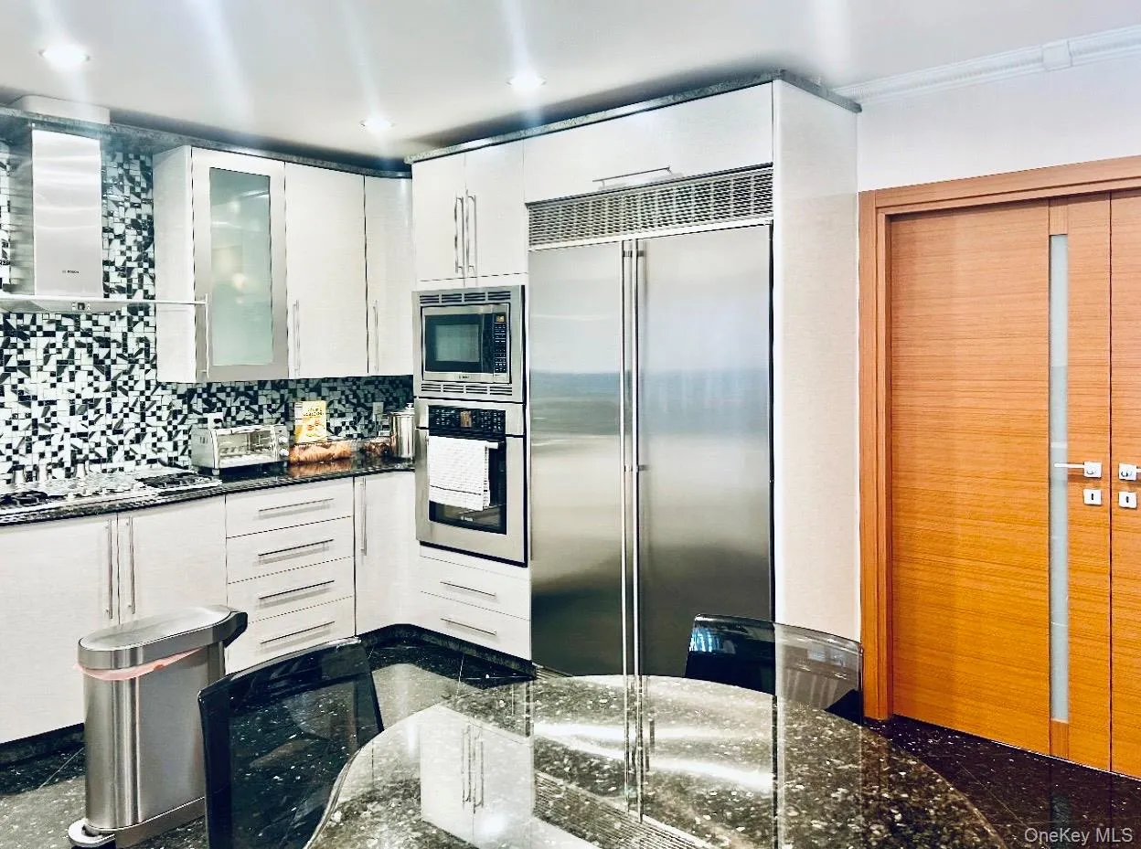 9953 65th Road, New York, NY, 3 Bedrooms Bedrooms, 9 Rooms Rooms,2 BathroomsBathrooms,Residential,For Rent,65th,0,999000 9953 65th Road, New York, NY, 3 Bedrooms Bedrooms, 9 Rooms Rooms,2 BathroomsBathrooms,Residential,For Rent,65th,0,999000