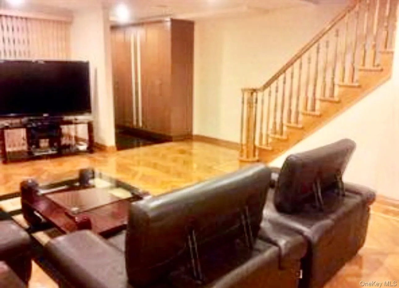 9953 65th Road, New York, NY, 3 Bedrooms Bedrooms, 9 Rooms Rooms,2 BathroomsBathrooms,Residential,For Rent,65th,0,999000 9953 65th Road, New York, NY, 3 Bedrooms Bedrooms, 9 Rooms Rooms,2 BathroomsBathrooms,Residential,For Rent,65th,0,999000