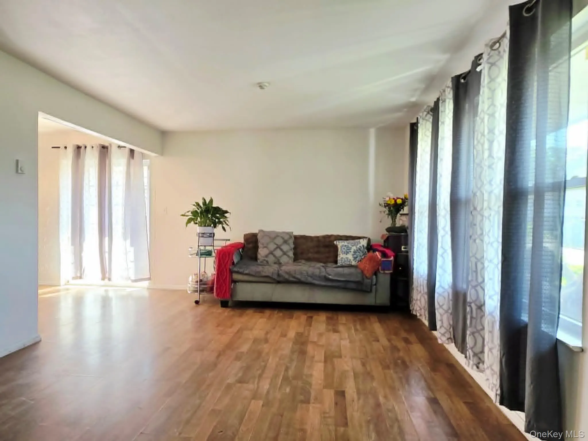 2E Ethan Allen Court, Brookhaven, NY, 3 Bedrooms Bedrooms, 6 Rooms Rooms,1 BathroomBathrooms,Residential,For Rent,Ethan Allen,0,999008 2E Ethan Allen Court, Brookhaven, NY, 3 Bedrooms Bedrooms, 6 Rooms Rooms,1 BathroomBathrooms,Residential,For Rent,Ethan Allen,0,999008
