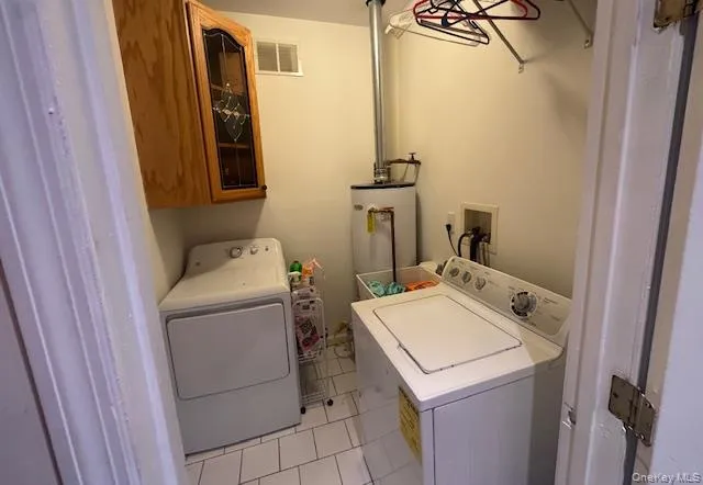 241 Main Street, Cornwall, NY, 3 Bedrooms Bedrooms, 6 Rooms Rooms,2 BathroomsBathrooms,Residential Lease,For Rent,Main,0,999013 241 Main Street, Cornwall, NY, 3 Bedrooms Bedrooms, 6 Rooms Rooms,2 BathroomsBathrooms,Residential Lease,For Rent,Main,0,999013