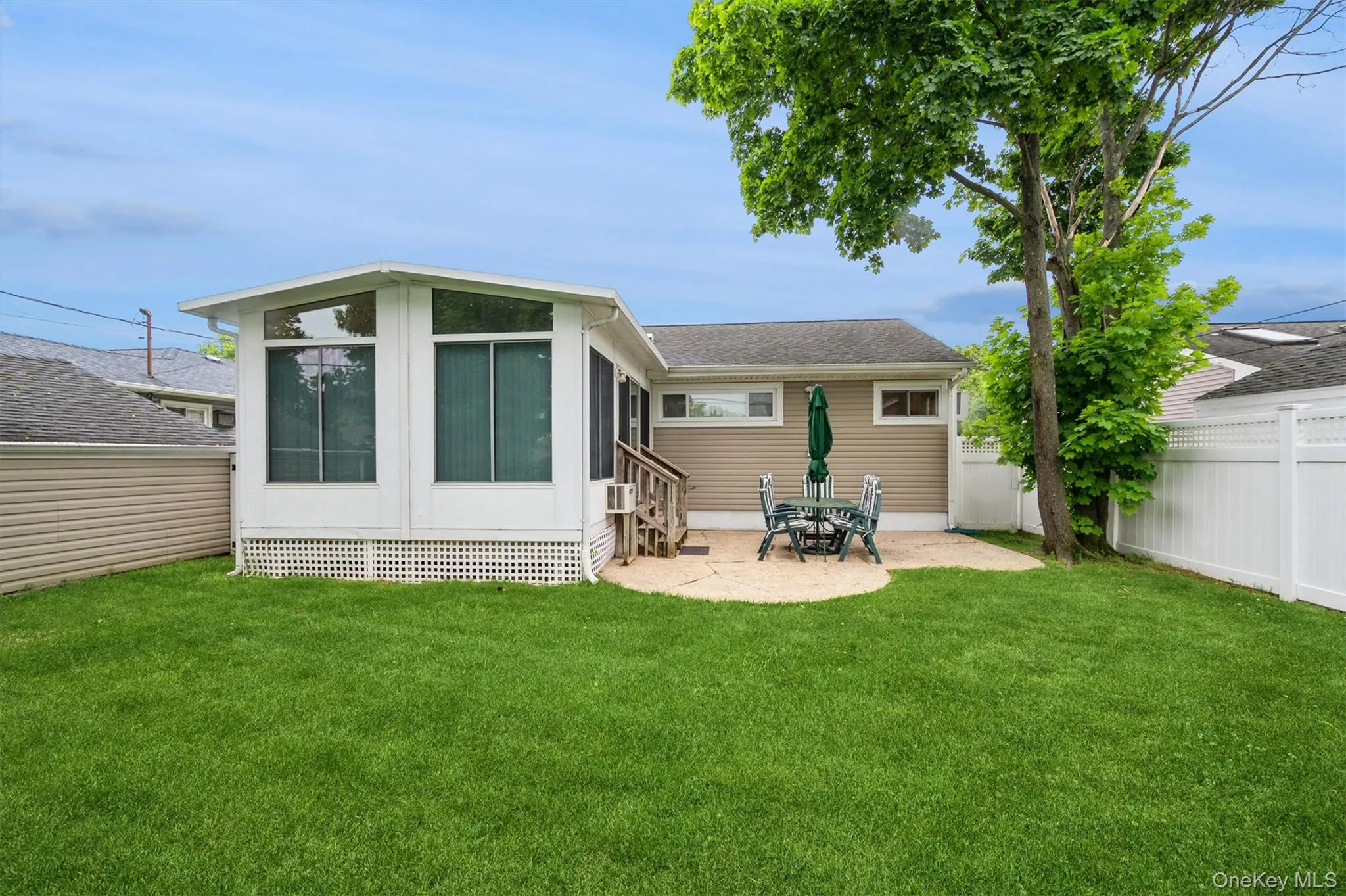 361 Spruce Lane, Hempstead, NY, 3 Bedrooms Bedrooms, 7 Rooms Rooms,2 BathroomsBathrooms,Residential,For Rent,Spruce,0,999022 361 Spruce Lane, Hempstead, NY, 3 Bedrooms Bedrooms, 7 Rooms Rooms,2 BathroomsBathrooms,Residential,For Rent,Spruce,0,999022