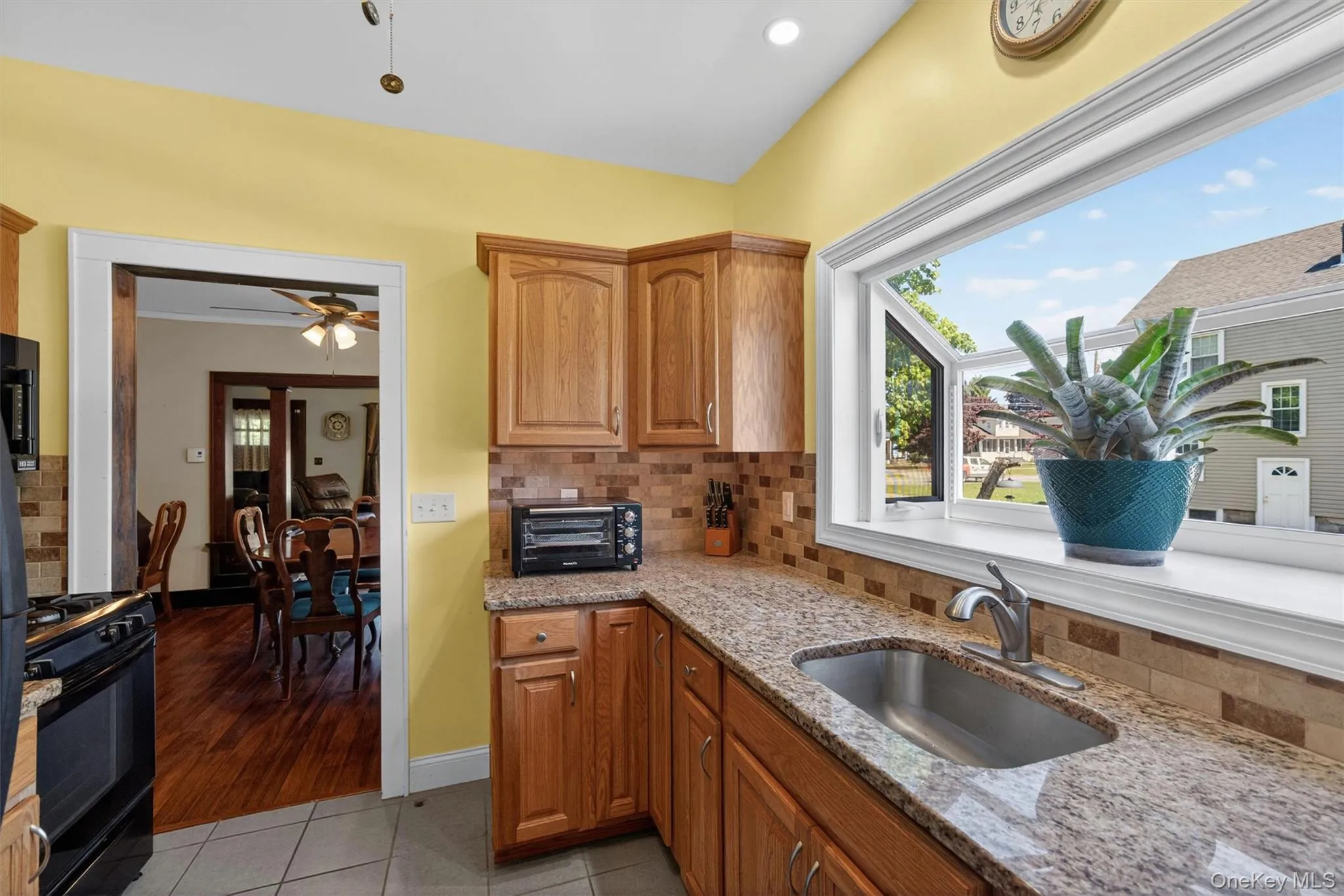 4 Mt Hope Avenue, Mount Hope, NY, 4 Bedrooms Bedrooms, 8 Rooms Rooms,1 BathroomBathrooms,Residential,For Rent,Mt Hope,0,999028 4 Mt Hope Avenue, Mount Hope, NY, 4 Bedrooms Bedrooms, 8 Rooms Rooms,1 BathroomBathrooms,Residential,For Rent,Mt Hope,0,999028
