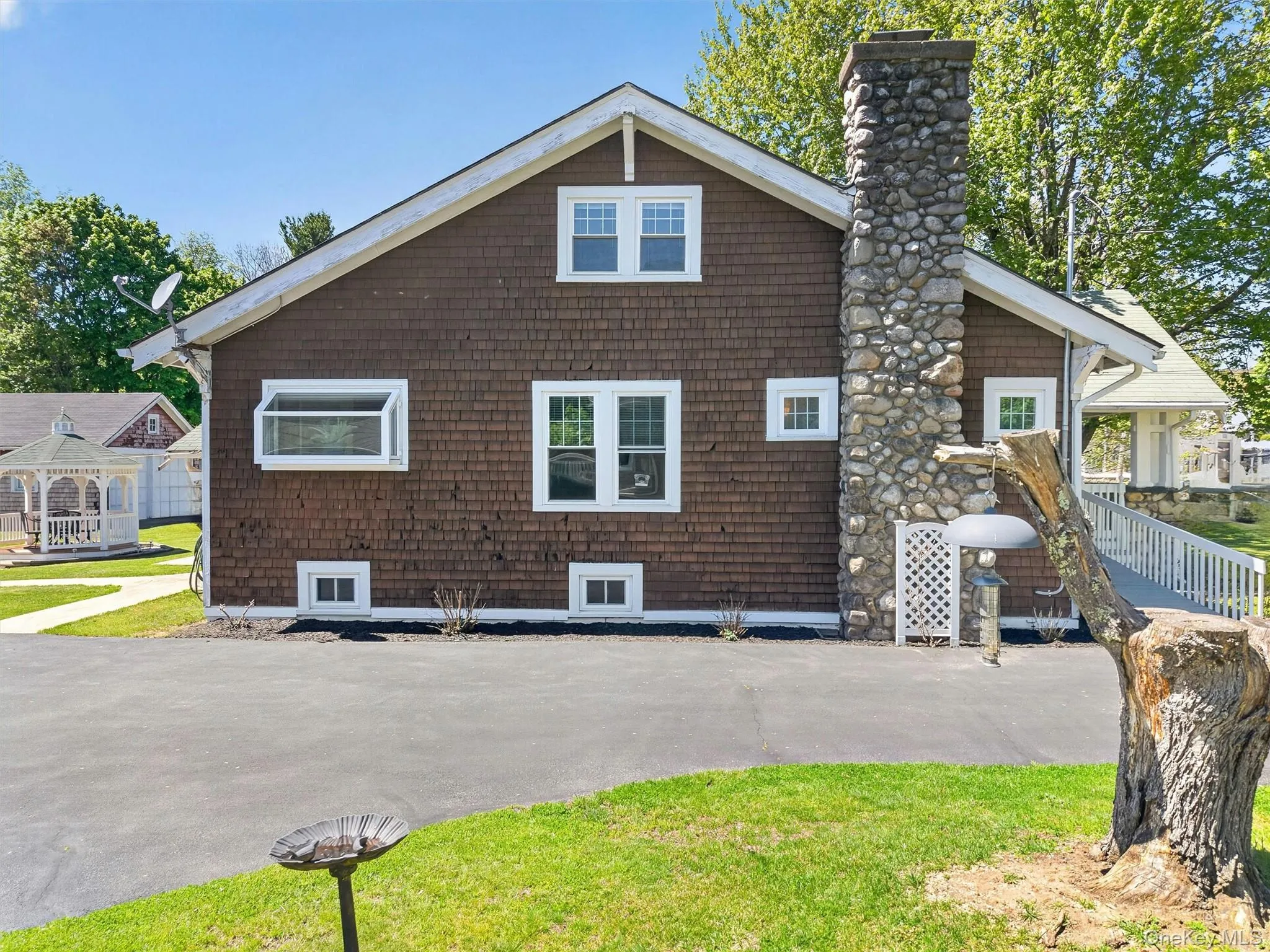 4 Mt Hope Avenue, Mount Hope, NY, 4 Bedrooms Bedrooms, 8 Rooms Rooms,1 BathroomBathrooms,Residential,For Rent,Mt Hope,0,999028 4 Mt Hope Avenue, Mount Hope, NY, 4 Bedrooms Bedrooms, 8 Rooms Rooms,1 BathroomBathrooms,Residential,For Rent,Mt Hope,0,999028