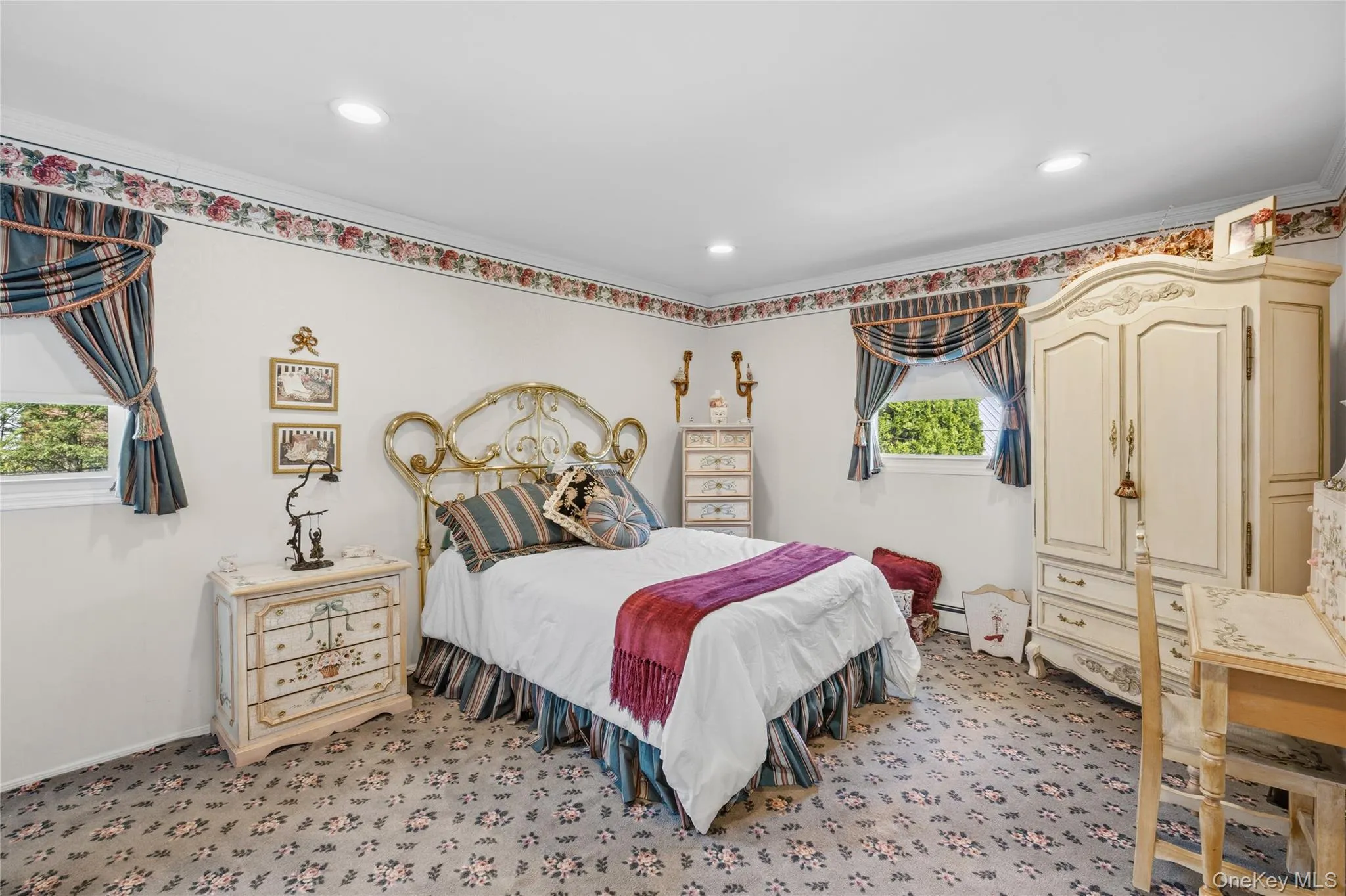 77 Lake Drive, North Hempstead, NY, 4 Bedrooms Bedrooms, 9 Rooms Rooms,3 BathroomsBathrooms,Residential,For Rent,Lake,0,999031 77 Lake Drive, North Hempstead, NY, 4 Bedrooms Bedrooms, 9 Rooms Rooms,3 BathroomsBathrooms,Residential,For Rent,Lake,0,999031