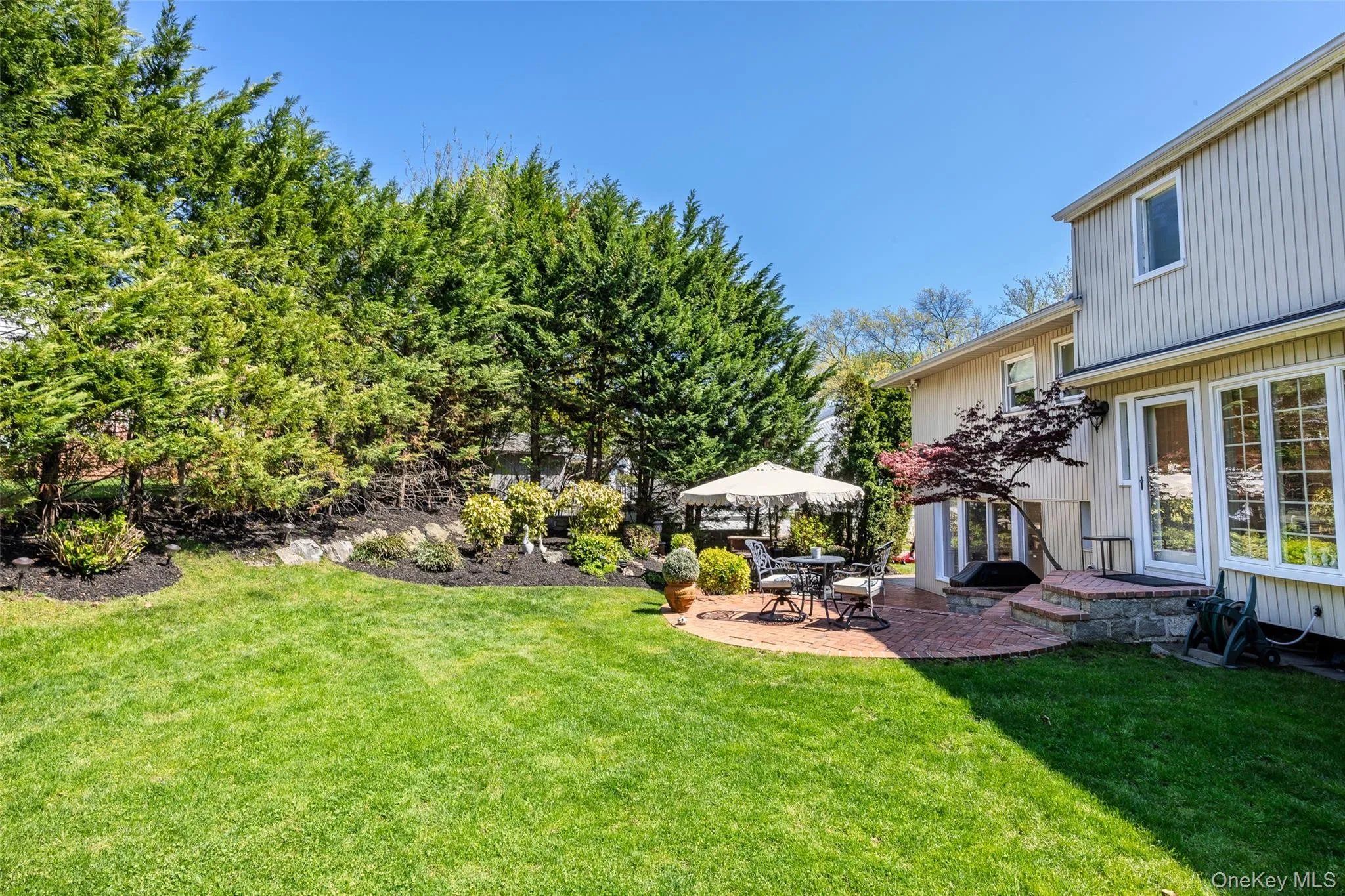 77 Lake Drive, North Hempstead, NY, 4 Bedrooms Bedrooms, 9 Rooms Rooms,3 BathroomsBathrooms,Residential,For Rent,Lake,0,999031 77 Lake Drive, North Hempstead, NY, 4 Bedrooms Bedrooms, 9 Rooms Rooms,3 BathroomsBathrooms,Residential,For Rent,Lake,0,999031