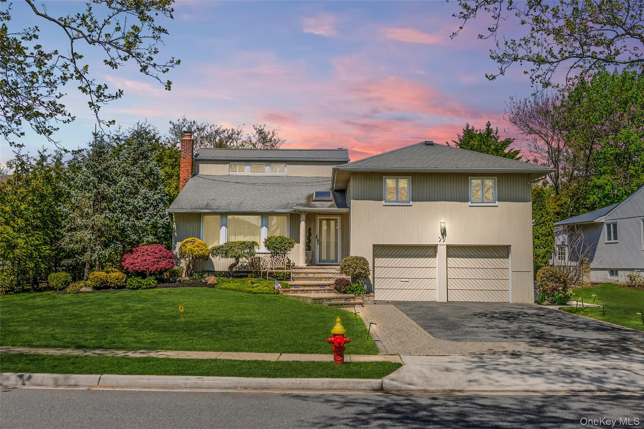 77 Lake Drive, North Hempstead, NY, 4 Bedrooms Bedrooms, 9 Rooms Rooms,3 BathroomsBathrooms,Residential,For Rent,Lake,0,999031 77 Lake Drive, North Hempstead, NY, 4 Bedrooms Bedrooms, 9 Rooms Rooms,3 BathroomsBathrooms,Residential,For Rent,Lake,0,999031