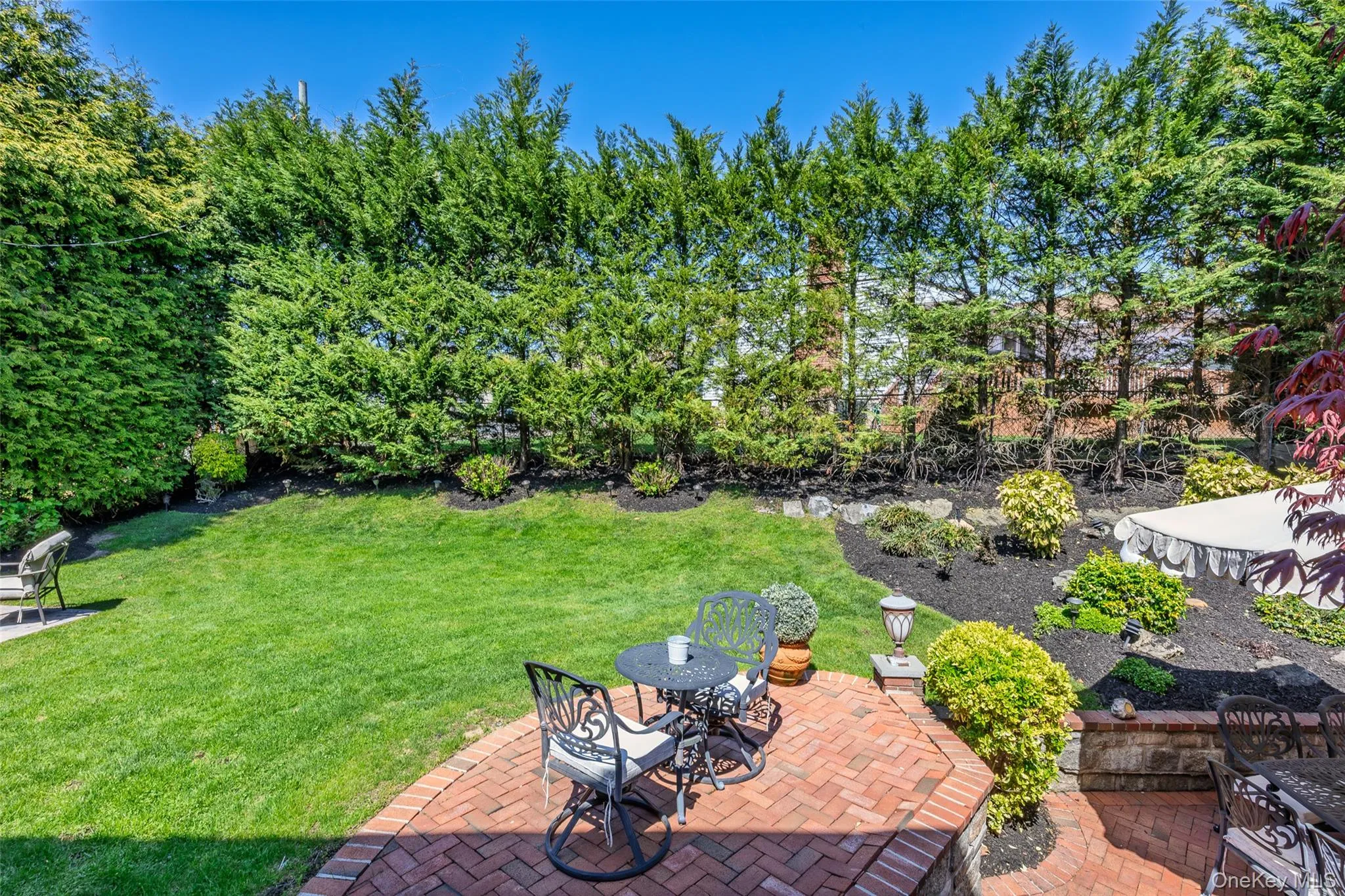 77 Lake Drive, North Hempstead, NY, 4 Bedrooms Bedrooms, 9 Rooms Rooms,3 BathroomsBathrooms,Residential,For Rent,Lake,0,999031 77 Lake Drive, North Hempstead, NY, 4 Bedrooms Bedrooms, 9 Rooms Rooms,3 BathroomsBathrooms,Residential,For Rent,Lake,0,999031