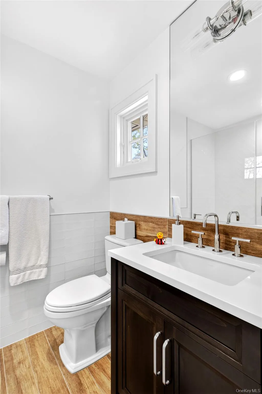 35 Mimosa Drive, North Hempstead, NY, 7 Bedrooms Bedrooms, 11 Rooms Rooms,6 BathroomsBathrooms,Residential Sale,For Rent,Mimosa,0,999040 35 Mimosa Drive, North Hempstead, NY, 7 Bedrooms Bedrooms, 11 Rooms Rooms,6 BathroomsBathrooms,Residential Sale,For Rent,Mimosa,0,999040