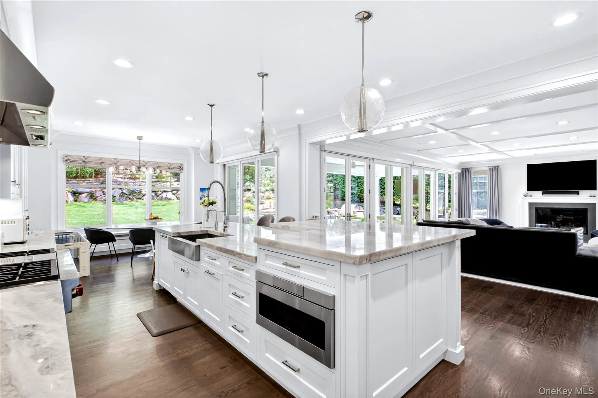 35 Mimosa Drive, North Hempstead, NY, 7 Bedrooms Bedrooms, 11 Rooms Rooms,6 BathroomsBathrooms,Residential Sale,For Rent,Mimosa,0,999040 35 Mimosa Drive, North Hempstead, NY, 7 Bedrooms Bedrooms, 11 Rooms Rooms,6 BathroomsBathrooms,Residential Sale,For Rent,Mimosa,0,999040