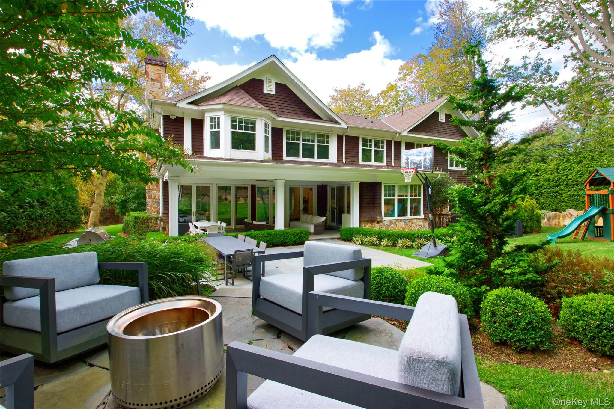 35 Mimosa Drive, North Hempstead, NY, 7 Bedrooms Bedrooms, 11 Rooms Rooms,6 BathroomsBathrooms,Residential Sale,For Rent,Mimosa,0,999040 35 Mimosa Drive, North Hempstead, NY, 7 Bedrooms Bedrooms, 11 Rooms Rooms,6 BathroomsBathrooms,Residential Sale,For Rent,Mimosa,0,999040