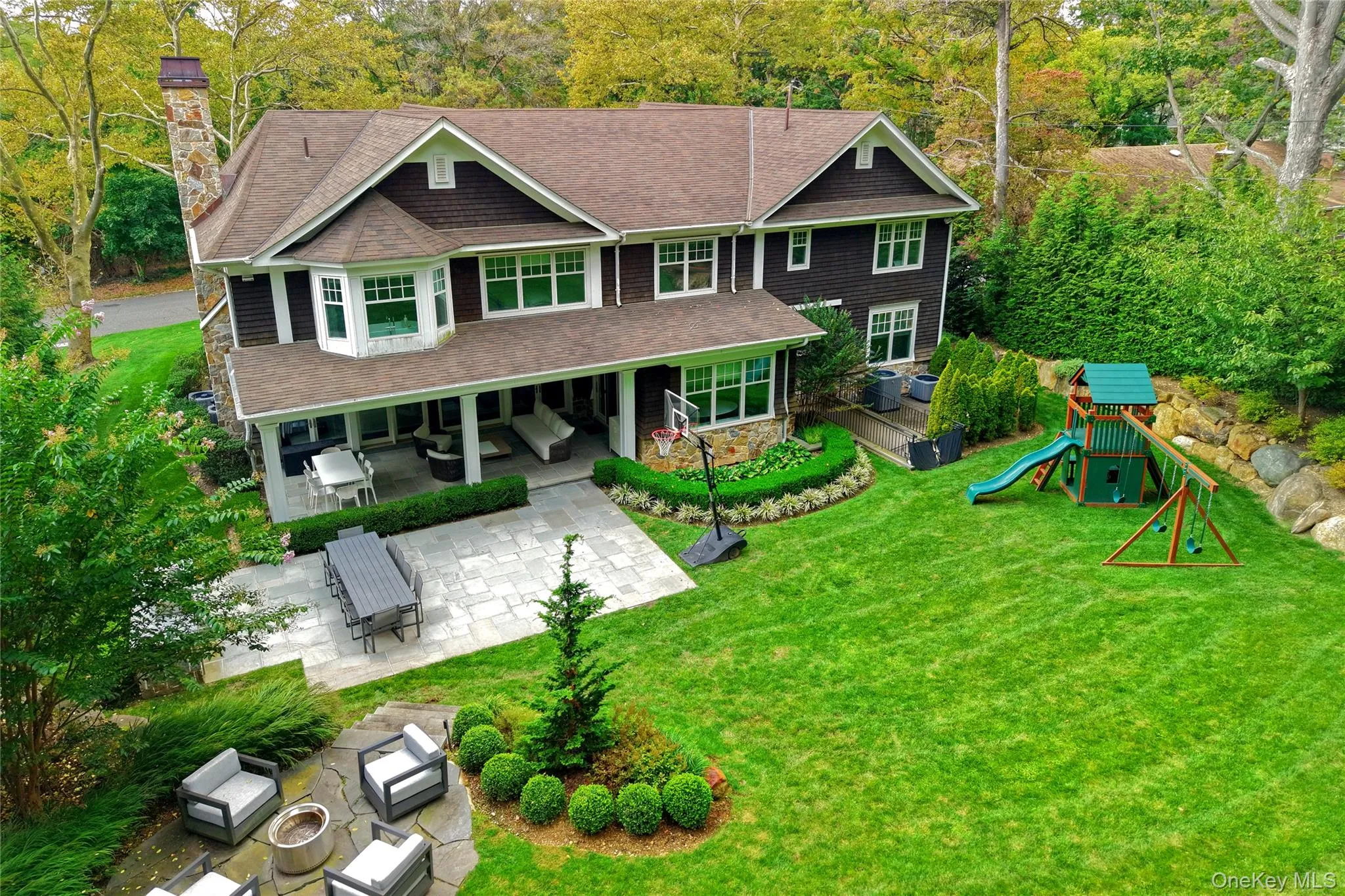 35 Mimosa Drive, North Hempstead, NY, 7 Bedrooms Bedrooms, 11 Rooms Rooms,6 BathroomsBathrooms,Residential Sale,For Rent,Mimosa,0,999040 35 Mimosa Drive, North Hempstead, NY, 7 Bedrooms Bedrooms, 11 Rooms Rooms,6 BathroomsBathrooms,Residential Sale,For Rent,Mimosa,0,999040