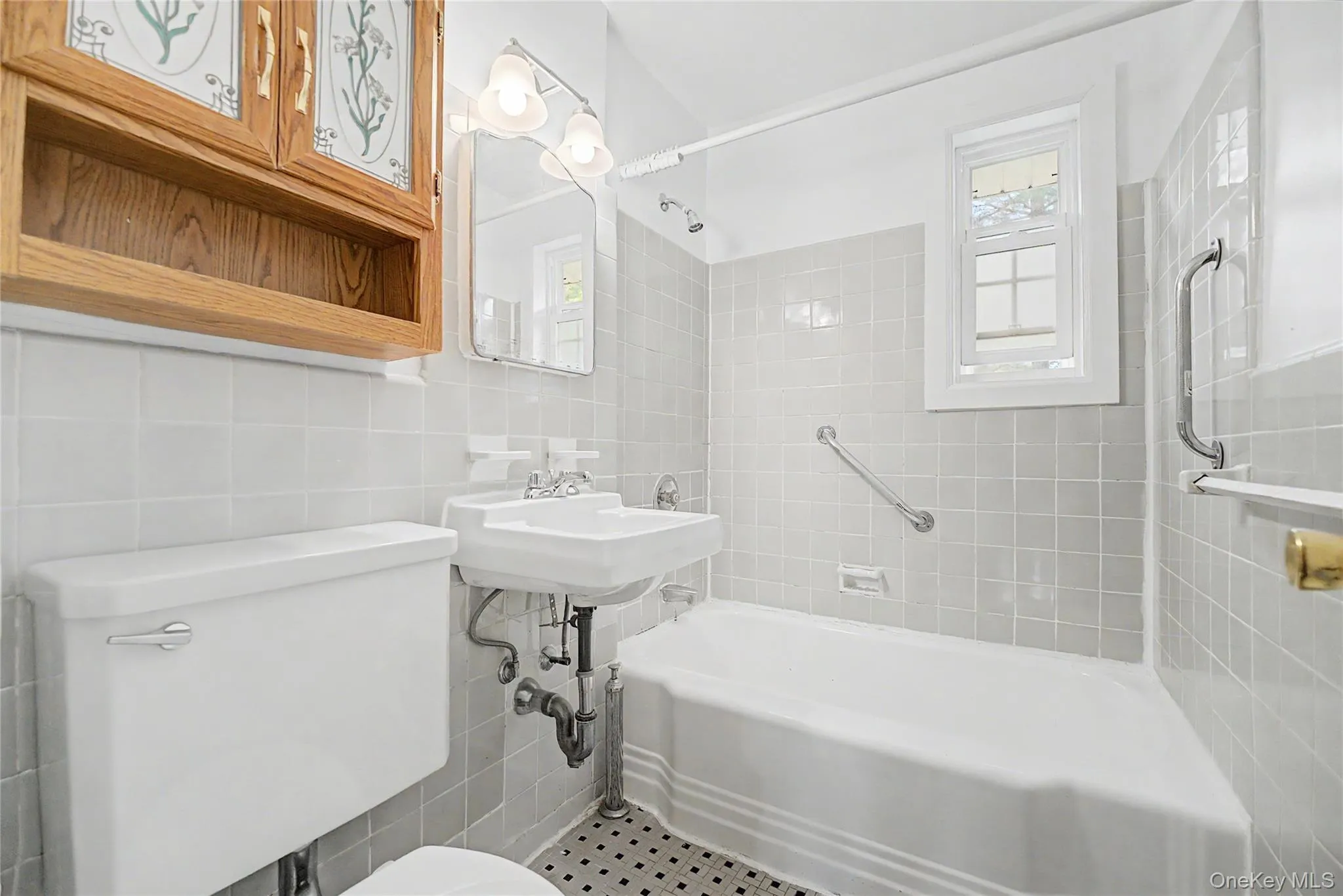 226-29 Kingsbury Avenue, New York, NY, 1 Bedroom Bedrooms, 4 Rooms Rooms,1 BathroomBathrooms,Residential,For Rent,Kingsbury,0,999045 226-29 Kingsbury Avenue, New York, NY, 1 Bedroom Bedrooms, 4 Rooms Rooms,1 BathroomBathrooms,Residential,For Rent,Kingsbury,0,999045