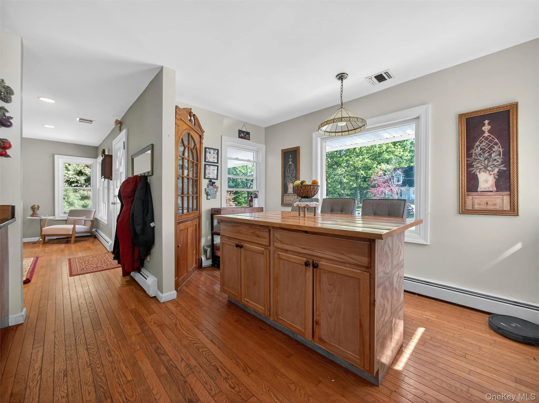 9 Birch Drive, Haverstraw, NY, 4 Bedrooms Bedrooms, 11 Rooms Rooms,2 BathroomsBathrooms,Residential,For Rent,Birch,0,999061 9 Birch Drive, Haverstraw, NY, 4 Bedrooms Bedrooms, 11 Rooms Rooms,2 BathroomsBathrooms,Residential,For Rent,Birch,0,999061
