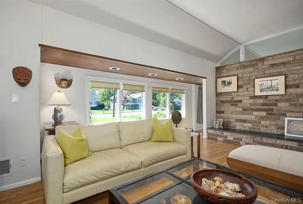 Living area with vaulted ceiling, Living area with vaulted ceiling,