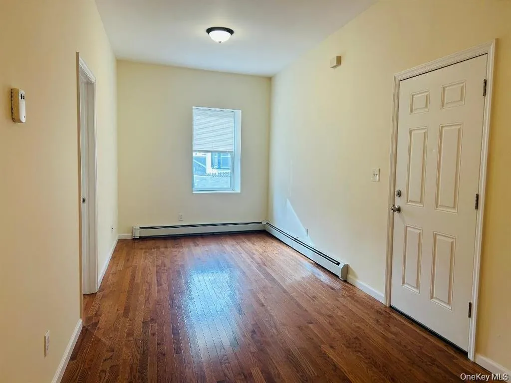 16 Schneider Avenue, Highlands, NY, 2 Bedrooms Bedrooms, 4 Rooms Rooms,1 BathroomBathrooms,Residential Lease,For Rent,Schneider,0,999064 16 Schneider Avenue, Highlands, NY, 2 Bedrooms Bedrooms, 4 Rooms Rooms,1 BathroomBathrooms,Residential Lease,For Rent,Schneider,0,999064