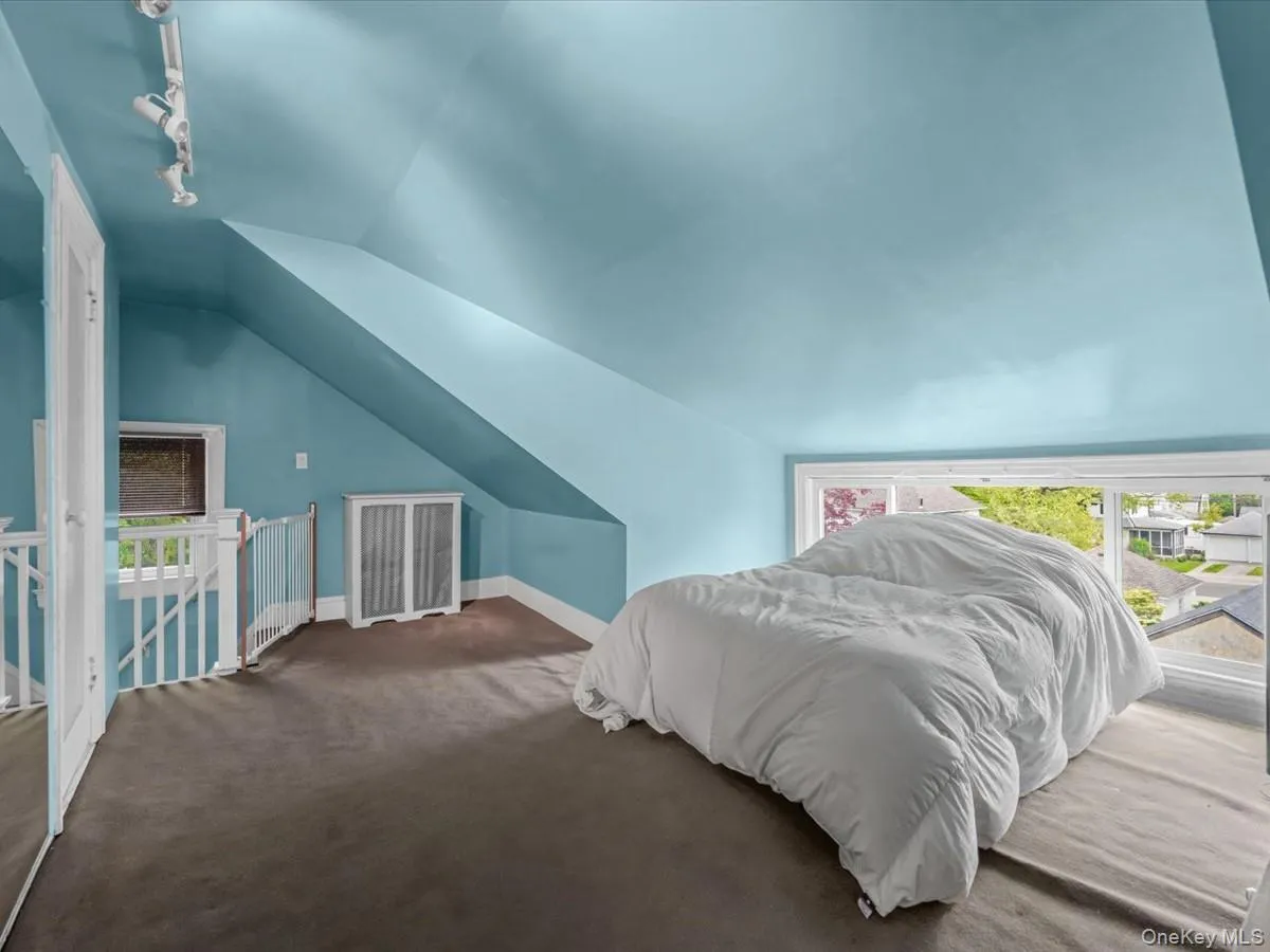 47-11 Belmont Road, North Hempstead, NY, 4 Bedrooms Bedrooms, 11 Rooms Rooms,2 BathroomsBathrooms,Residential,For Rent,Belmont,0,999071 47-11 Belmont Road, North Hempstead, NY, 4 Bedrooms Bedrooms, 11 Rooms Rooms,2 BathroomsBathrooms,Residential,For Rent,Belmont,0,999071