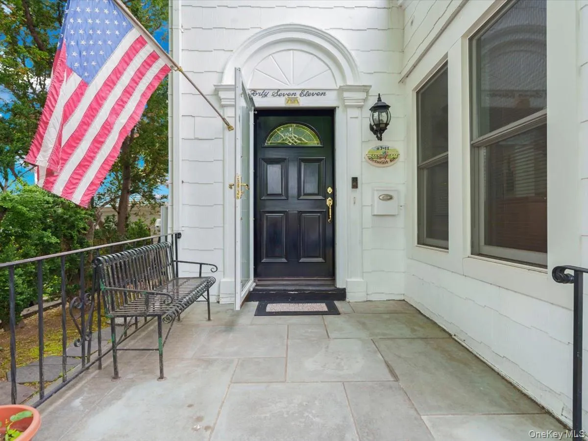 47-11 Belmont Road, North Hempstead, NY, 4 Bedrooms Bedrooms, 11 Rooms Rooms,2 BathroomsBathrooms,Residential,For Rent,Belmont,0,999071 47-11 Belmont Road, North Hempstead, NY, 4 Bedrooms Bedrooms, 11 Rooms Rooms,2 BathroomsBathrooms,Residential,For Rent,Belmont,0,999071