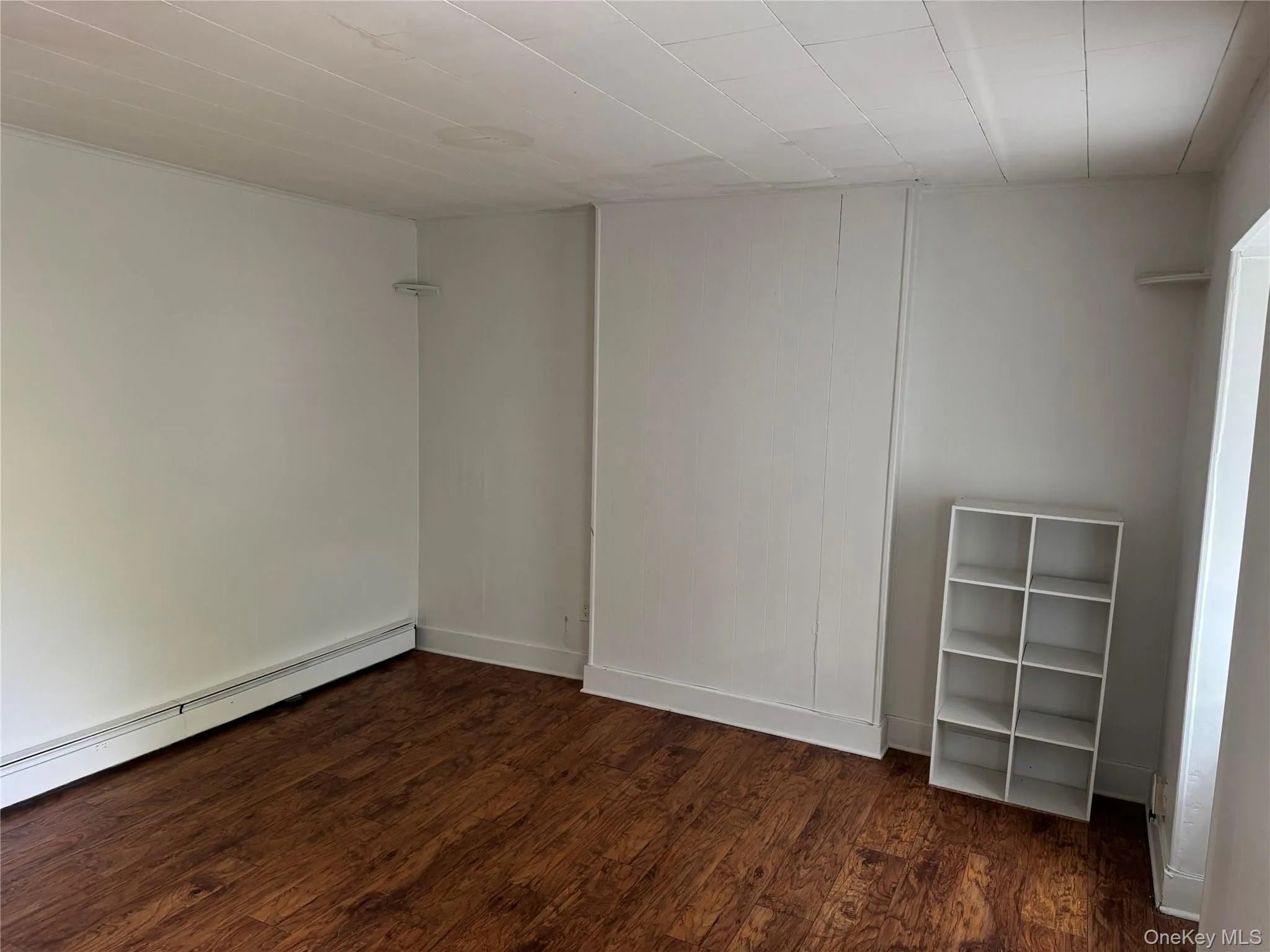 54 Bridge Street, Poughkeepsie, NY, 2 Bedrooms Bedrooms, 4 Rooms Rooms,1 BathroomBathrooms,Residential Lease,For Rent,Bridge,0,999072 54 Bridge Street, Poughkeepsie, NY, 2 Bedrooms Bedrooms, 4 Rooms Rooms,1 BathroomBathrooms,Residential Lease,For Rent,Bridge,0,999072