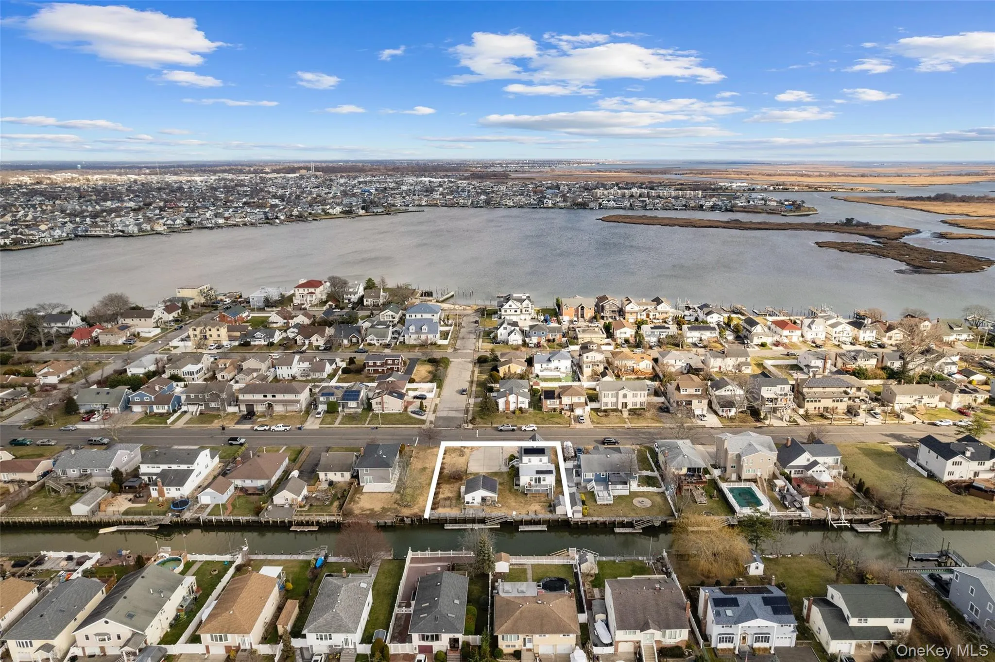 3414 Colony Drive, Hempstead, NY, 3 Bedrooms Bedrooms, 4 Rooms Rooms,3 BathroomsBathrooms,Residential Sale,For Rent,Colony,0,999074 3414 Colony Drive, Hempstead, NY, 3 Bedrooms Bedrooms, 4 Rooms Rooms,3 BathroomsBathrooms,Residential Sale,For Rent,Colony,0,999074