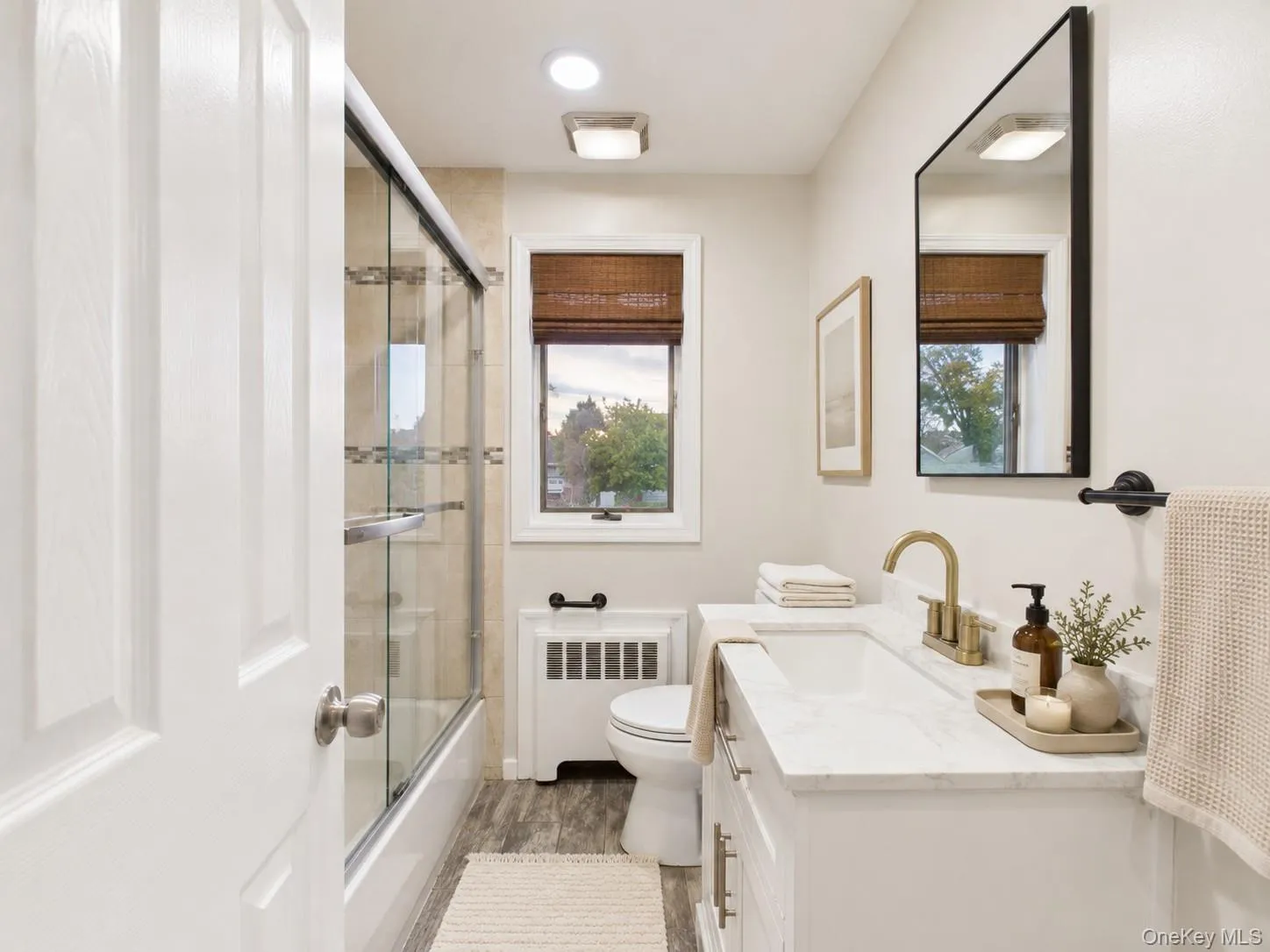 9 Ferndale Drive, Oyster Bay, NY, 3 Bedrooms Bedrooms, 6 Rooms Rooms,2 BathroomsBathrooms,Residential,For Rent,Ferndale,0,999076 9 Ferndale Drive, Oyster Bay, NY, 3 Bedrooms Bedrooms, 6 Rooms Rooms,2 BathroomsBathrooms,Residential,For Rent,Ferndale,0,999076