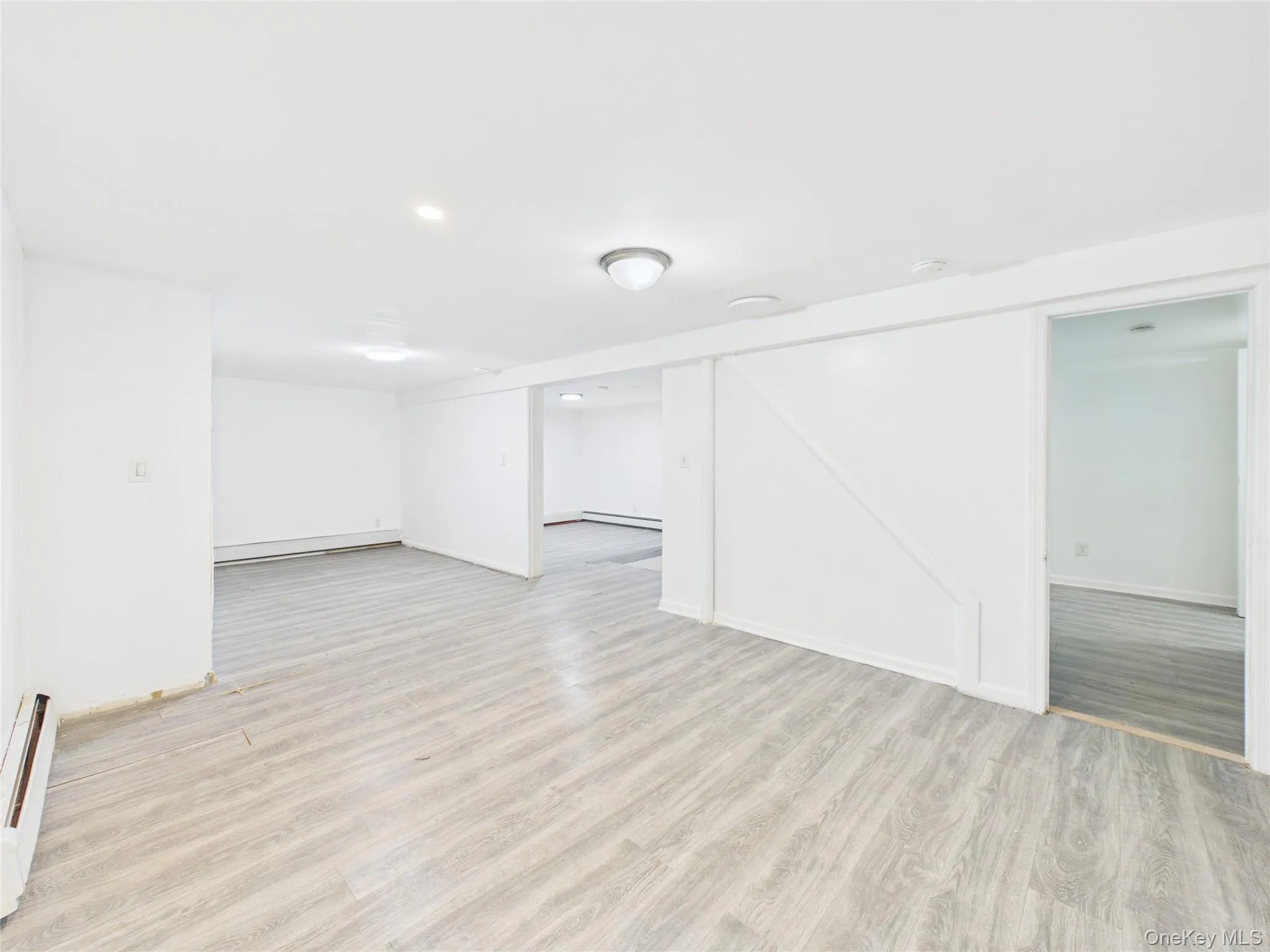 9 Ferndale Drive, Oyster Bay, NY, 3 Bedrooms Bedrooms, 6 Rooms Rooms,2 BathroomsBathrooms,Residential,For Rent,Ferndale,0,999076 9 Ferndale Drive, Oyster Bay, NY, 3 Bedrooms Bedrooms, 6 Rooms Rooms,2 BathroomsBathrooms,Residential,For Rent,Ferndale,0,999076