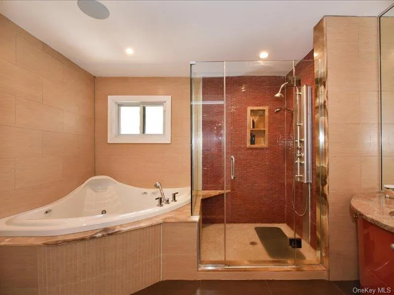 120 Estate Drive, Oyster Bay, NY, 3 Bedrooms Bedrooms, 8 Rooms Rooms,2 BathroomsBathrooms,Residential Sale,For Rent,Estate,0,999081 120 Estate Drive, Oyster Bay, NY, 3 Bedrooms Bedrooms, 8 Rooms Rooms,2 BathroomsBathrooms,Residential Sale,For Rent,Estate,0,999081