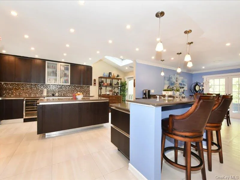 120 Estate Drive, Oyster Bay, NY, 3 Bedrooms Bedrooms, 8 Rooms Rooms,2 BathroomsBathrooms,Residential Sale,For Rent,Estate,0,999081 120 Estate Drive, Oyster Bay, NY, 3 Bedrooms Bedrooms, 8 Rooms Rooms,2 BathroomsBathrooms,Residential Sale,For Rent,Estate,0,999081