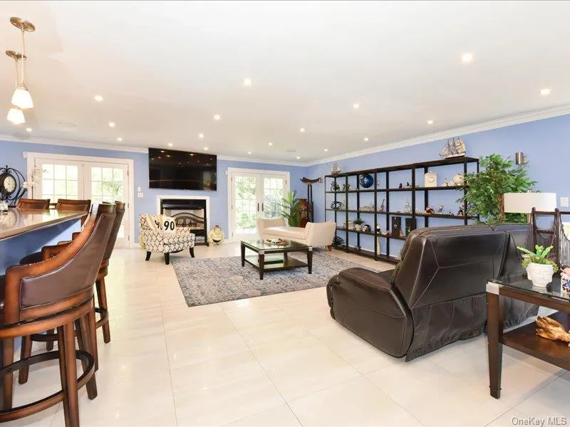 120 Estate Drive, Oyster Bay, NY, 3 Bedrooms Bedrooms, 8 Rooms Rooms,2 BathroomsBathrooms,Residential Sale,For Rent,Estate,0,999081 120 Estate Drive, Oyster Bay, NY, 3 Bedrooms Bedrooms, 8 Rooms Rooms,2 BathroomsBathrooms,Residential Sale,For Rent,Estate,0,999081