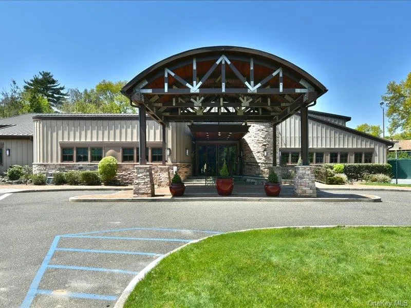 120 Estate Drive, Oyster Bay, NY, 3 Bedrooms Bedrooms, 8 Rooms Rooms,2 BathroomsBathrooms,Residential Sale,For Rent,Estate,0,999081 120 Estate Drive, Oyster Bay, NY, 3 Bedrooms Bedrooms, 8 Rooms Rooms,2 BathroomsBathrooms,Residential Sale,For Rent,Estate,0,999081