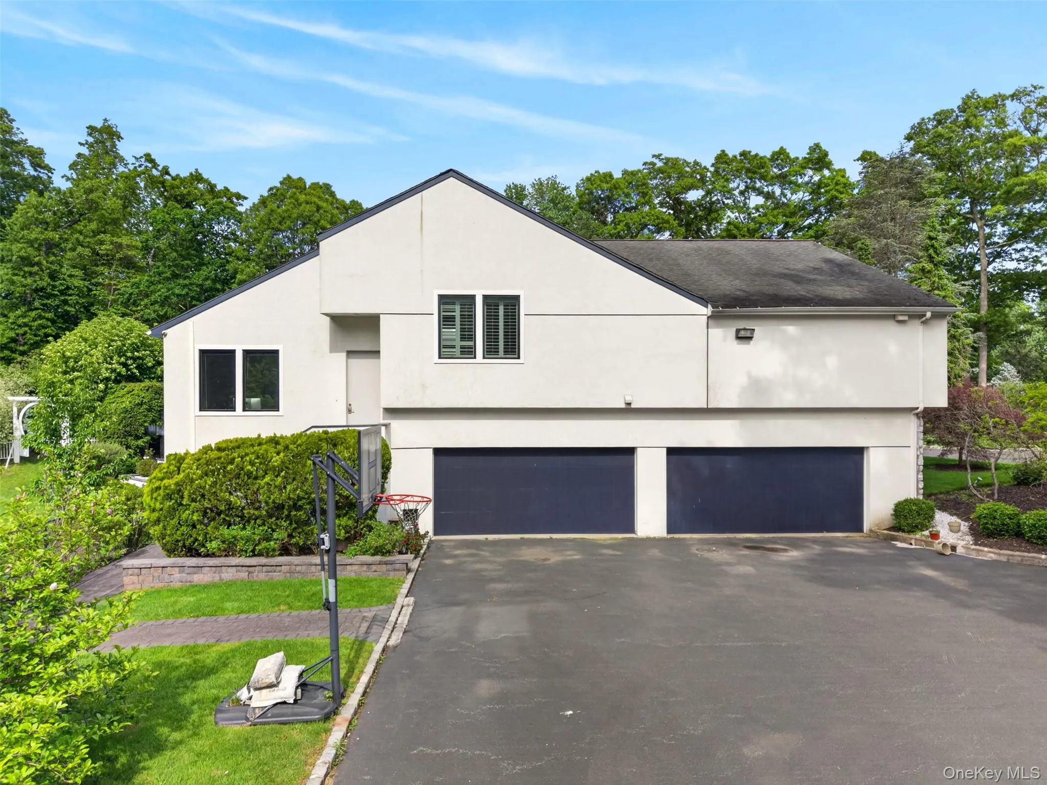 80 Tall Oak Crescent, Oyster Bay, NY, 6 Bedrooms Bedrooms, 11 Rooms Rooms,7 BathroomsBathrooms,Residential,For Rent,Tall Oak,0,999082 80 Tall Oak Crescent, Oyster Bay, NY, 6 Bedrooms Bedrooms, 11 Rooms Rooms,7 BathroomsBathrooms,Residential,For Rent,Tall Oak,0,999082