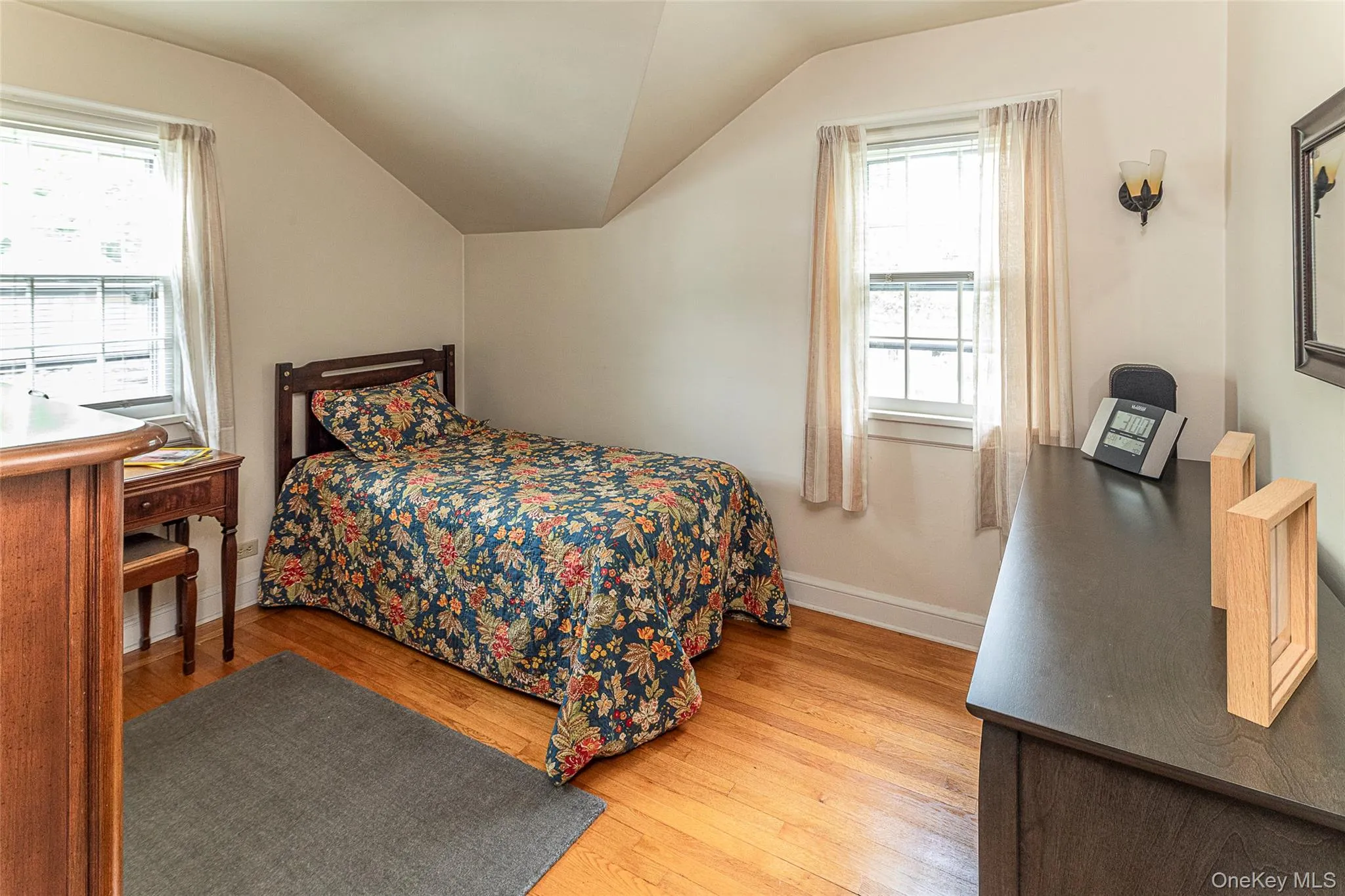 147 Ridgeway Street, Mount Vernon, NY, 3 Bedrooms Bedrooms, 8 Rooms Rooms,1 BathroomBathrooms,Residential,For Rent,Ridgeway,0,999084 147 Ridgeway Street, Mount Vernon, NY, 3 Bedrooms Bedrooms, 8 Rooms Rooms,1 BathroomBathrooms,Residential,For Rent,Ridgeway,0,999084