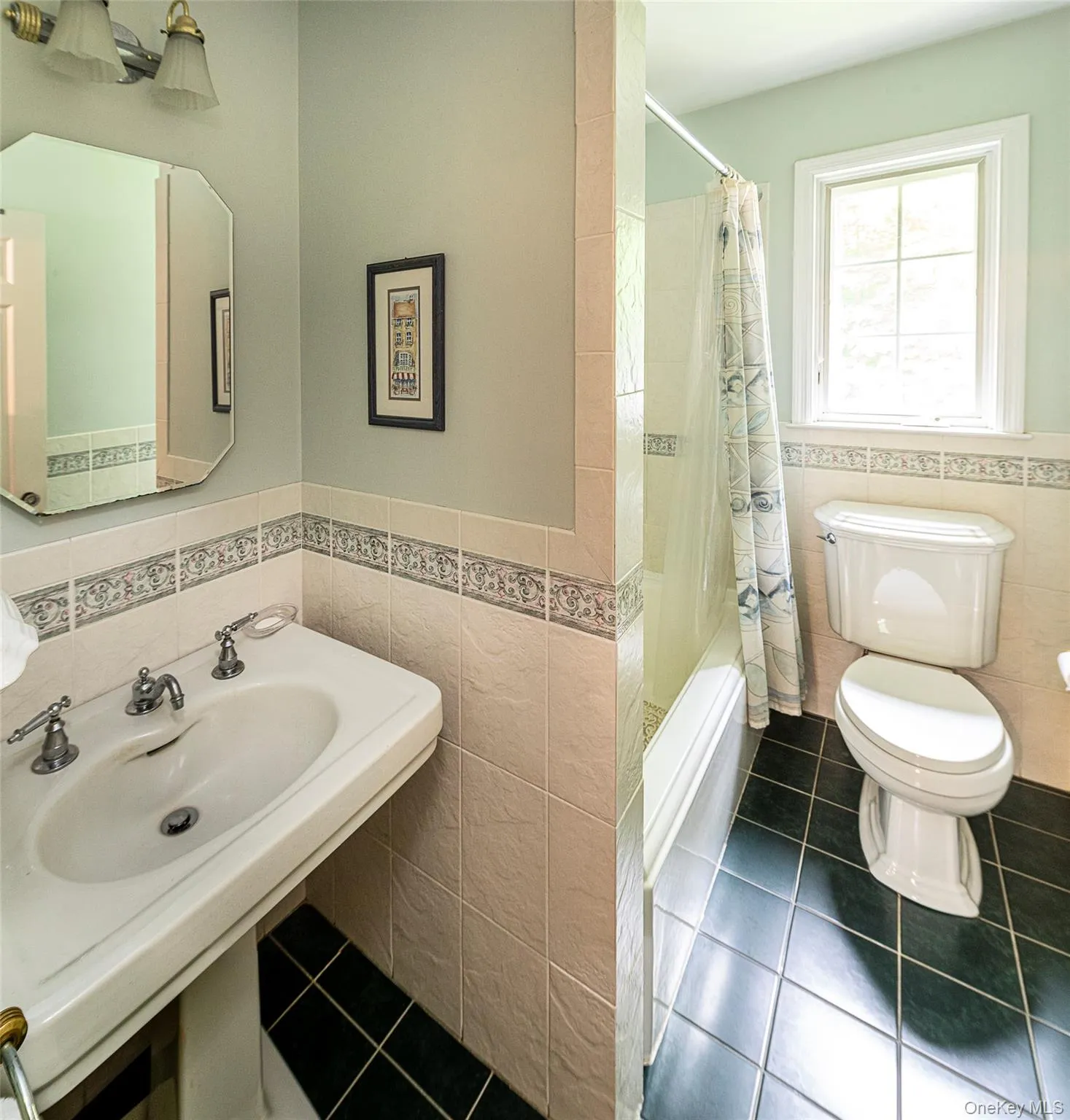 147 Ridgeway Street, Mount Vernon, NY, 3 Bedrooms Bedrooms, 8 Rooms Rooms,1 BathroomBathrooms,Residential,For Rent,Ridgeway,0,999084 147 Ridgeway Street, Mount Vernon, NY, 3 Bedrooms Bedrooms, 8 Rooms Rooms,1 BathroomBathrooms,Residential,For Rent,Ridgeway,0,999084