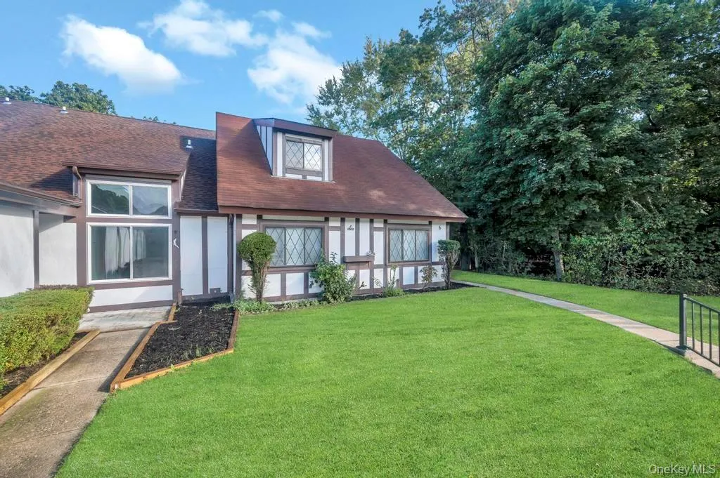 6 Amesworth Court, Brookhaven, NY, 3 Bedrooms Bedrooms, 6 Rooms Rooms,1 BathroomBathrooms,Residential Sale,For Rent,Amesworth,0,999101 6 Amesworth Court, Brookhaven, NY, 3 Bedrooms Bedrooms, 6 Rooms Rooms,1 BathroomBathrooms,Residential Sale,For Rent,Amesworth,0,999101