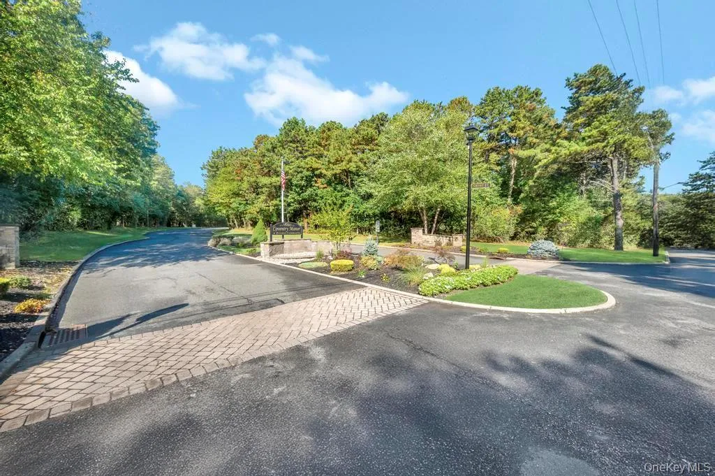 6 Amesworth Court, Brookhaven, NY, 3 Bedrooms Bedrooms, 6 Rooms Rooms,1 BathroomBathrooms,Residential Sale,For Rent,Amesworth,0,999101 6 Amesworth Court, Brookhaven, NY, 3 Bedrooms Bedrooms, 6 Rooms Rooms,1 BathroomBathrooms,Residential Sale,For Rent,Amesworth,0,999101