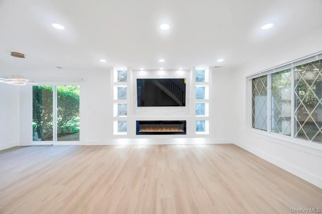 6 Amesworth Court, Brookhaven, NY, 3 Bedrooms Bedrooms, 6 Rooms Rooms,1 BathroomBathrooms,Residential Sale,For Rent,Amesworth,0,999101 6 Amesworth Court, Brookhaven, NY, 3 Bedrooms Bedrooms, 6 Rooms Rooms,1 BathroomBathrooms,Residential Sale,For Rent,Amesworth,0,999101