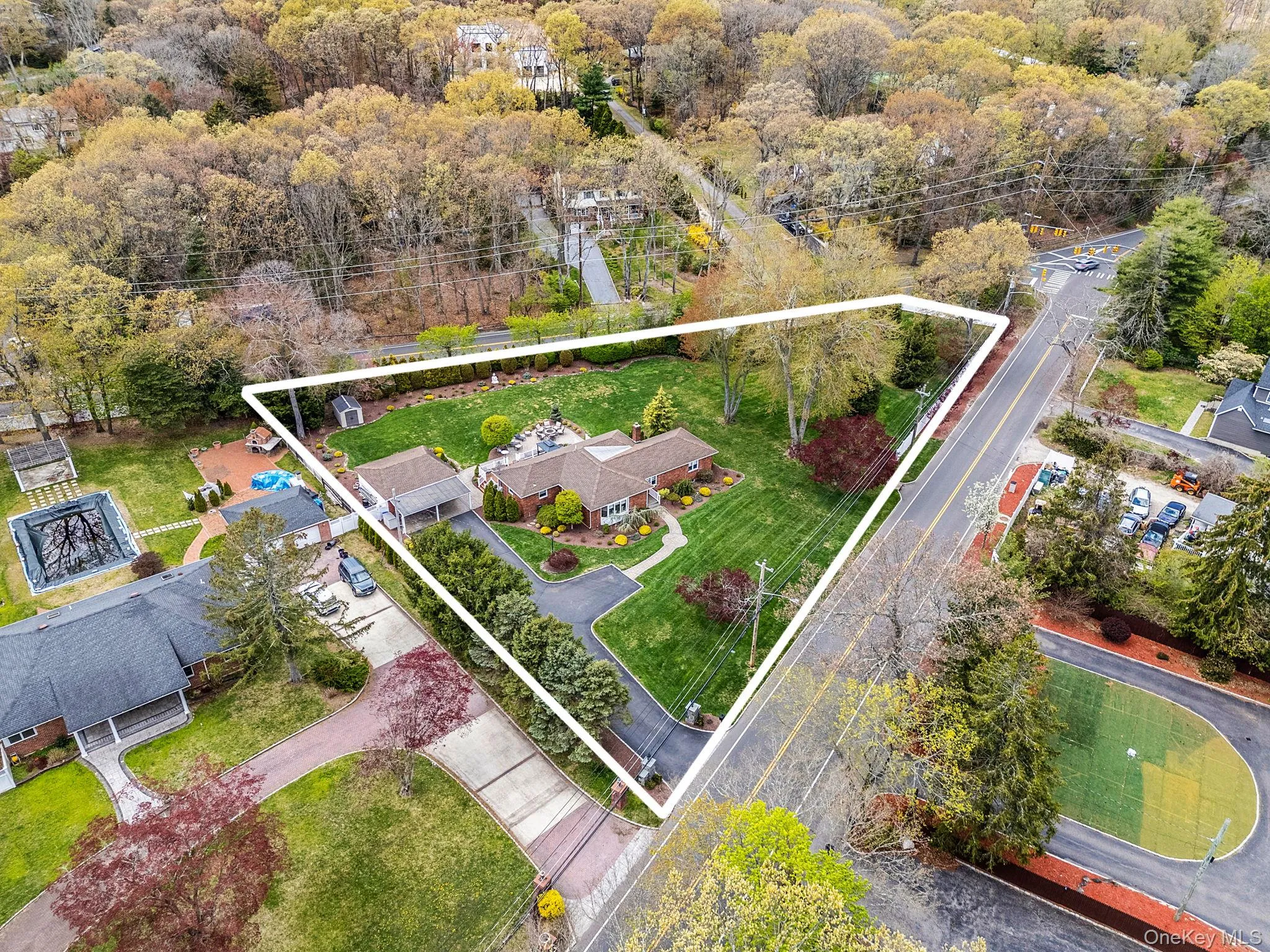 193 Dix Hills Road, Huntington, NY, 3 Bedrooms Bedrooms, 8 Rooms Rooms,2 BathroomsBathrooms,Residential,For Rent,Dix Hills,0,999108 193 Dix Hills Road, Huntington, NY, 3 Bedrooms Bedrooms, 8 Rooms Rooms,2 BathroomsBathrooms,Residential,For Rent,Dix Hills,0,999108
