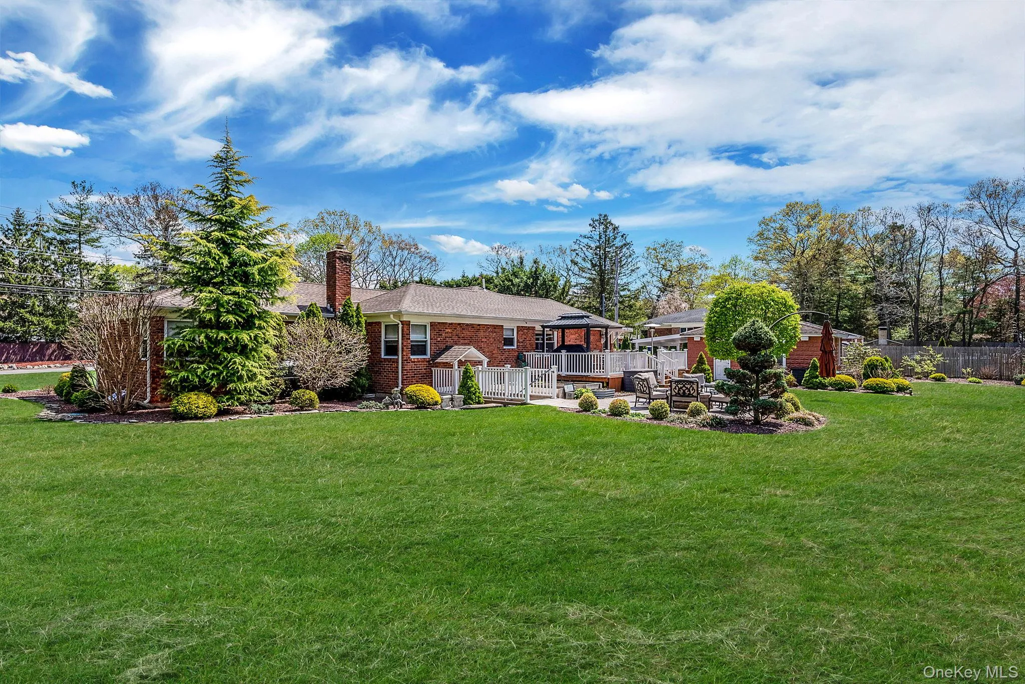 193 Dix Hills Road, Huntington, NY, 3 Bedrooms Bedrooms, 8 Rooms Rooms,2 BathroomsBathrooms,Residential,For Rent,Dix Hills,0,999108 193 Dix Hills Road, Huntington, NY, 3 Bedrooms Bedrooms, 8 Rooms Rooms,2 BathroomsBathrooms,Residential,For Rent,Dix Hills,0,999108