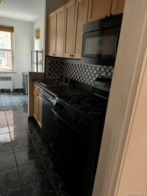 2090 Barnes Avenue, New York, NY, 1 Bedroom Bedrooms, 2 Rooms Rooms,1 BathroomBathrooms,Residential Lease,For Rent,Barnes,0,999112 2090 Barnes Avenue, New York, NY, 1 Bedroom Bedrooms, 2 Rooms Rooms,1 BathroomBathrooms,Residential Lease,For Rent,Barnes,0,999112