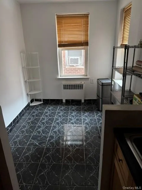 2090 Barnes Avenue, New York, NY, 1 Bedroom Bedrooms, 2 Rooms Rooms,1 BathroomBathrooms,Residential Lease,For Rent,Barnes,0,999112 2090 Barnes Avenue, New York, NY, 1 Bedroom Bedrooms, 2 Rooms Rooms,1 BathroomBathrooms,Residential Lease,For Rent,Barnes,0,999112