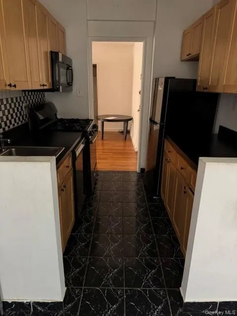 2090 Barnes Avenue, New York, NY, 1 Bedroom Bedrooms, 2 Rooms Rooms,1 BathroomBathrooms,Residential Lease,For Rent,Barnes,0,999112 2090 Barnes Avenue, New York, NY, 1 Bedroom Bedrooms, 2 Rooms Rooms,1 BathroomBathrooms,Residential Lease,For Rent,Barnes,0,999112