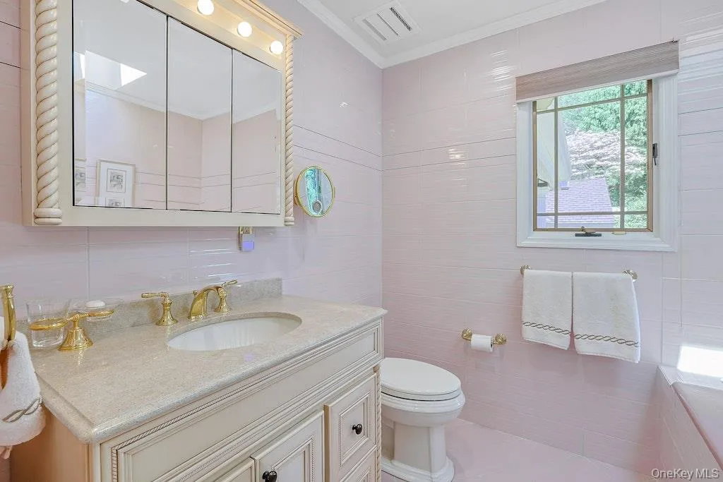 1 Rock Hill Lane, Greenburgh, NY, 5 Bedrooms Bedrooms, 12 Rooms Rooms,4 BathroomsBathrooms,Residential,For Rent,Rock Hill,0,999117 1 Rock Hill Lane, Greenburgh, NY, 5 Bedrooms Bedrooms, 12 Rooms Rooms,4 BathroomsBathrooms,Residential,For Rent,Rock Hill,0,999117