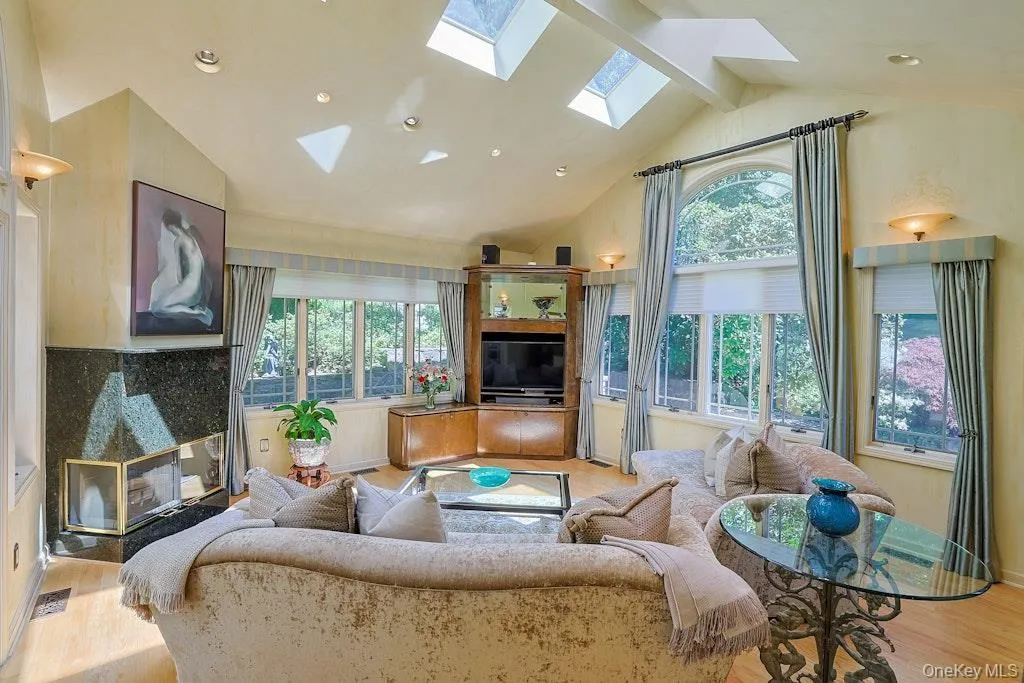 1 Rock Hill Lane, Greenburgh, NY, 5 Bedrooms Bedrooms, 12 Rooms Rooms,4 BathroomsBathrooms,Residential,For Rent,Rock Hill,0,999117 1 Rock Hill Lane, Greenburgh, NY, 5 Bedrooms Bedrooms, 12 Rooms Rooms,4 BathroomsBathrooms,Residential,For Rent,Rock Hill,0,999117