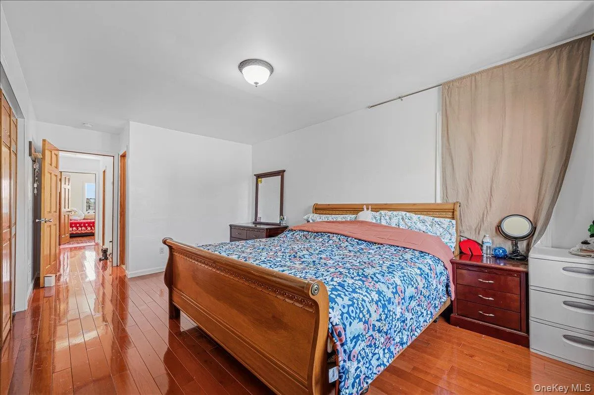 109 Gordon Avenue, North Hempstead, NY, 5 Bedrooms Bedrooms, 10 Rooms Rooms,3 BathroomsBathrooms,Residential,For Rent,Gordon,0,999118 109 Gordon Avenue, North Hempstead, NY, 5 Bedrooms Bedrooms, 10 Rooms Rooms,3 BathroomsBathrooms,Residential,For Rent,Gordon,0,999118