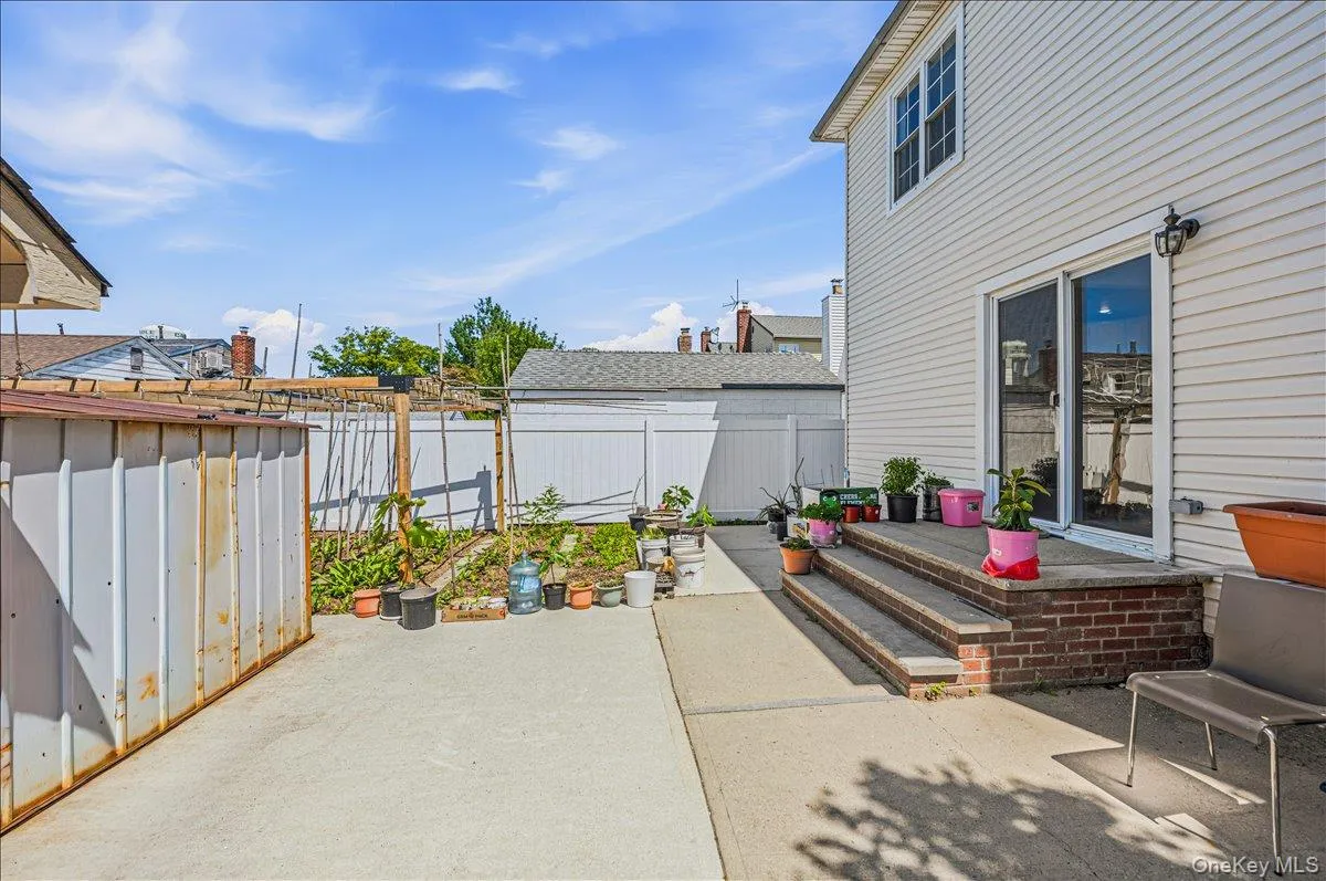 109 Gordon Avenue, North Hempstead, NY, 5 Bedrooms Bedrooms, 10 Rooms Rooms,3 BathroomsBathrooms,Residential,For Rent,Gordon,0,999118 109 Gordon Avenue, North Hempstead, NY, 5 Bedrooms Bedrooms, 10 Rooms Rooms,3 BathroomsBathrooms,Residential,For Rent,Gordon,0,999118