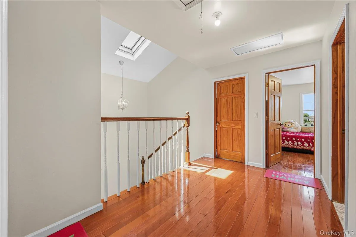 109 Gordon Avenue, North Hempstead, NY, 5 Bedrooms Bedrooms, 10 Rooms Rooms,3 BathroomsBathrooms,Residential,For Rent,Gordon,0,999118 109 Gordon Avenue, North Hempstead, NY, 5 Bedrooms Bedrooms, 10 Rooms Rooms,3 BathroomsBathrooms,Residential,For Rent,Gordon,0,999118