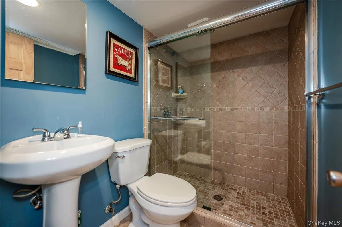 2539 Bradley Court, Hempstead, NY, 4 Bedrooms Bedrooms, 14 Rooms Rooms,2 BathroomsBathrooms,Residential,For Rent,Bradley,0,999124 2539 Bradley Court, Hempstead, NY, 4 Bedrooms Bedrooms, 14 Rooms Rooms,2 BathroomsBathrooms,Residential,For Rent,Bradley,0,999124