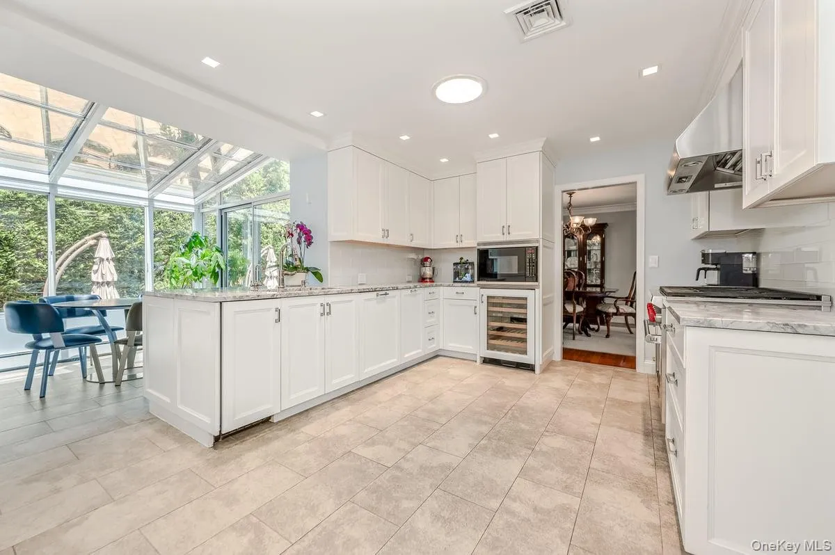 Wolf Stovetop and oven, stunning solid wood cabinetry Wolf Stovetop and oven, stunning solid wood cabinetry