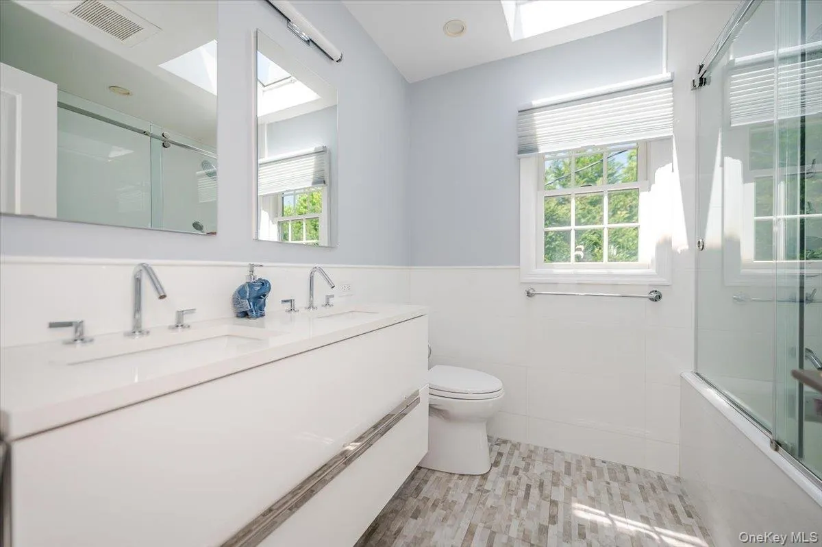 Gorgeous hall bathroom with double vanity Gorgeous hall bathroom with double vanity