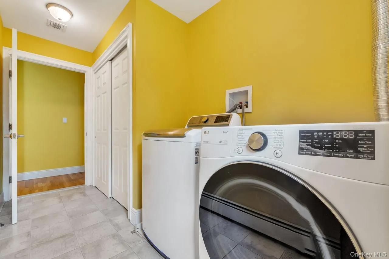 269 Southport Street, Islip, NY, 4 Bedrooms Bedrooms, 9 Rooms Rooms,2 BathroomsBathrooms,Residential,For Rent,Southport,0,999131 269 Southport Street, Islip, NY, 4 Bedrooms Bedrooms, 9 Rooms Rooms,2 BathroomsBathrooms,Residential,For Rent,Southport,0,999131